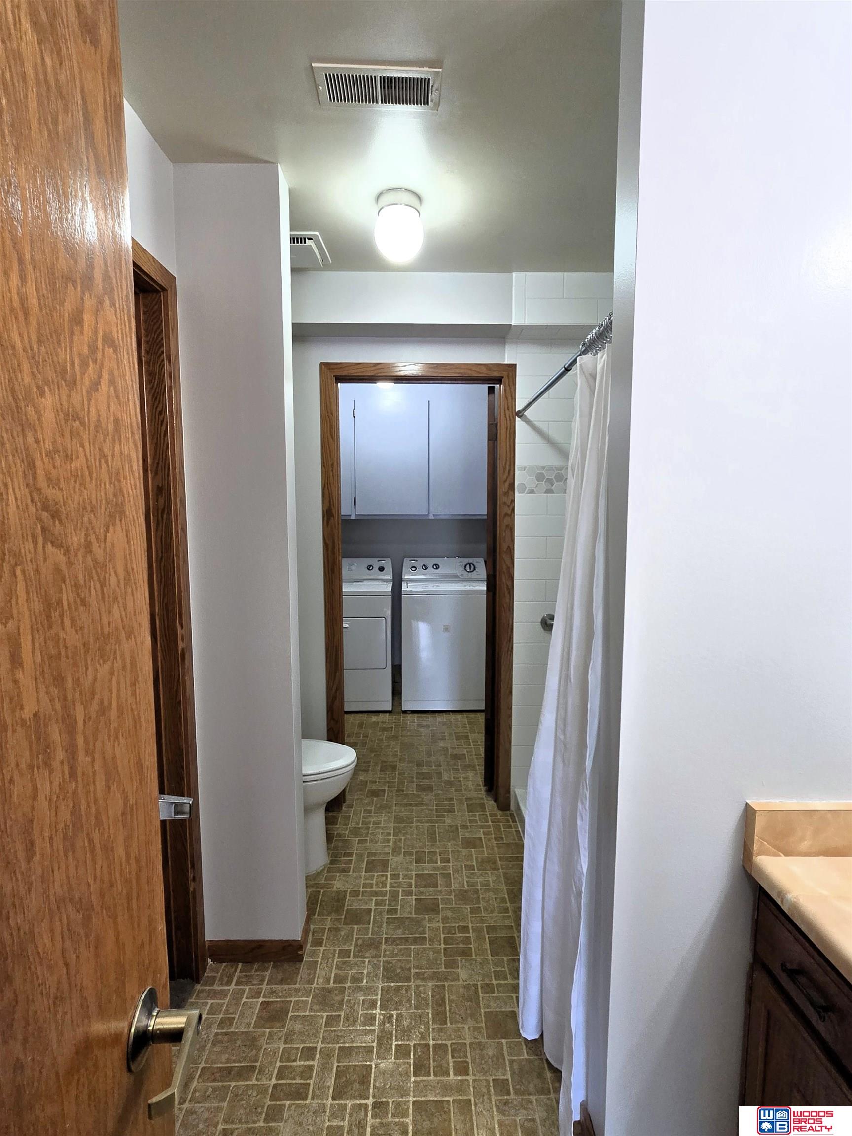 1300 G Street # 305E