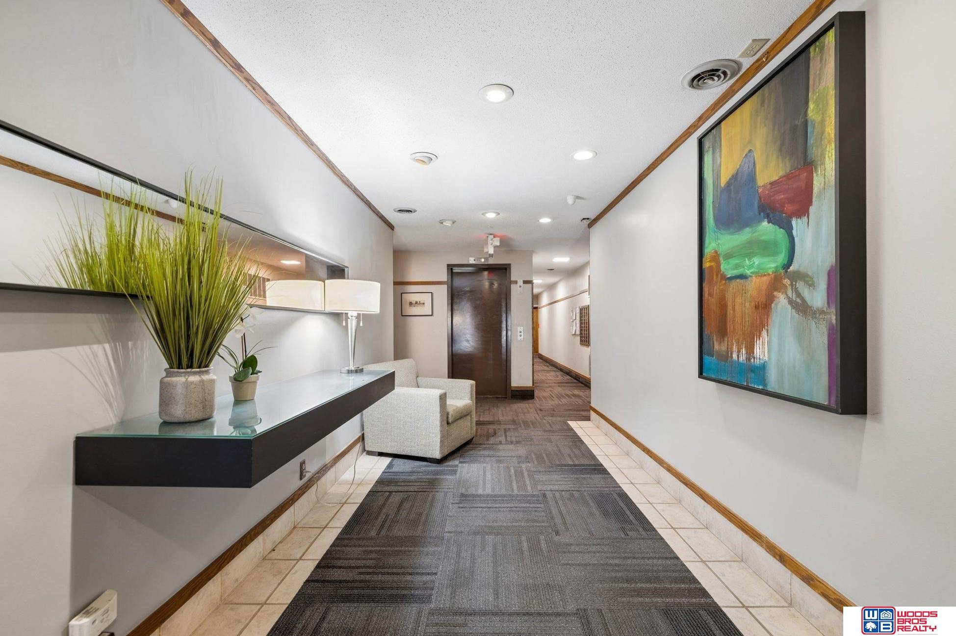 1300 G Street # 305E