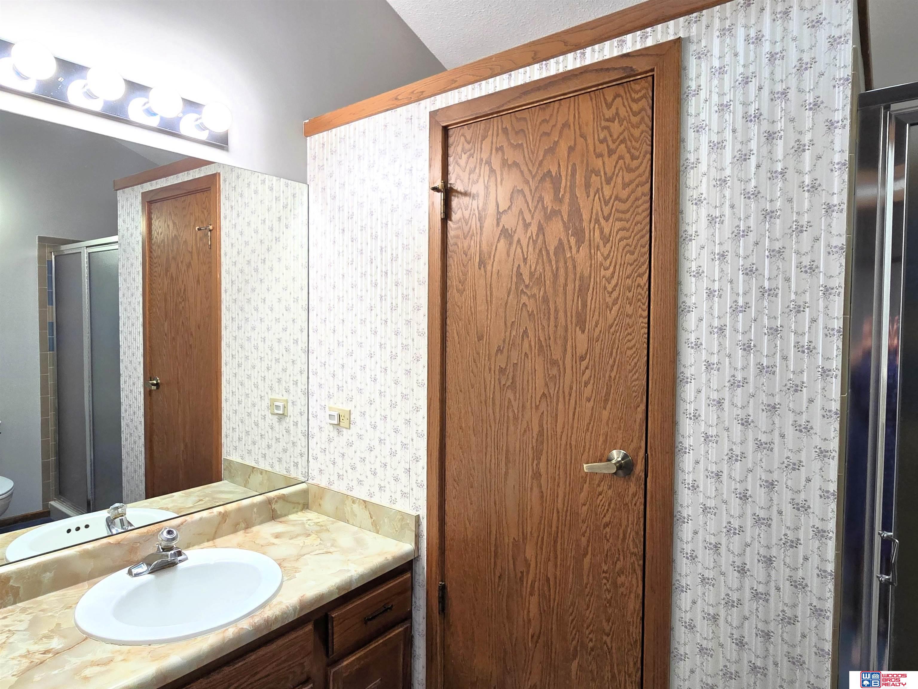 1300 G Street # 305E