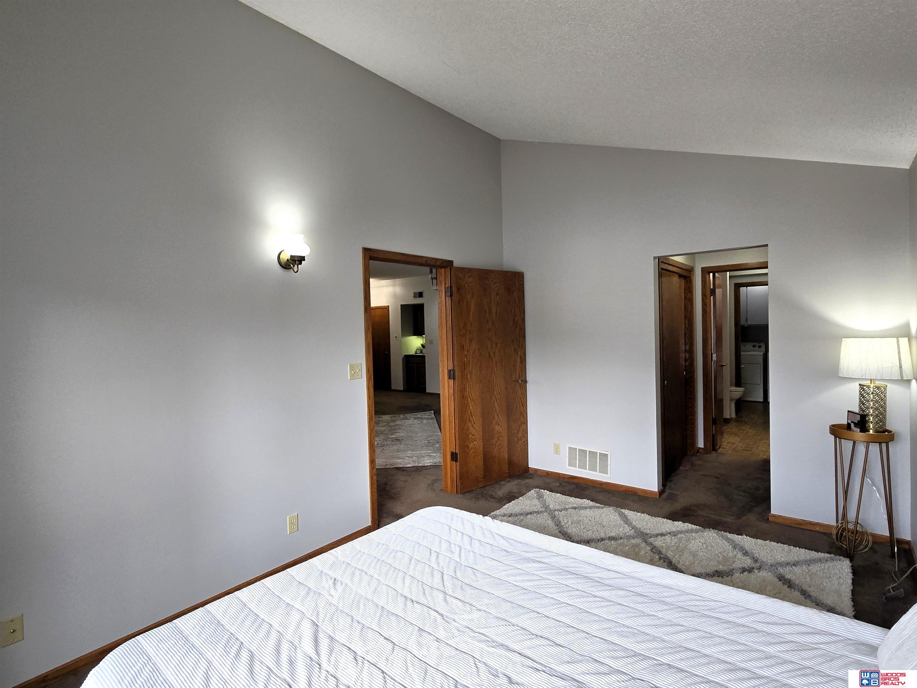 1300 G Street # 305E