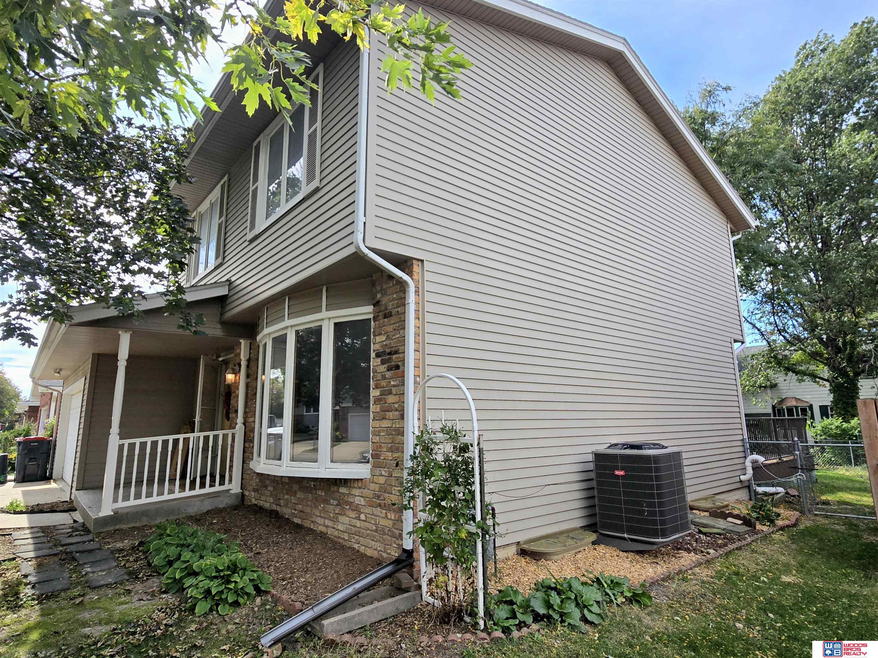 2921 N 74th Street