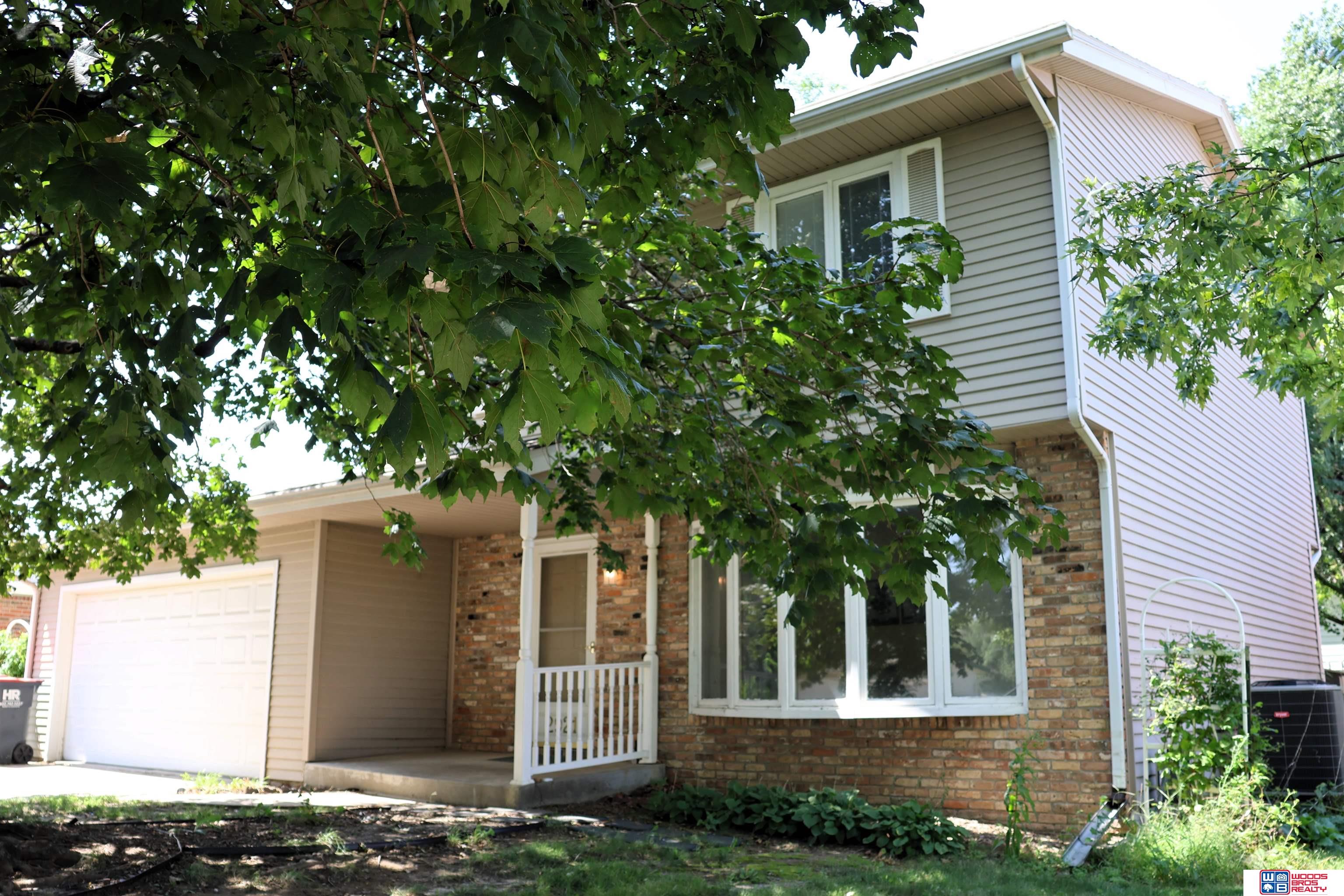 2921 N 74th Street