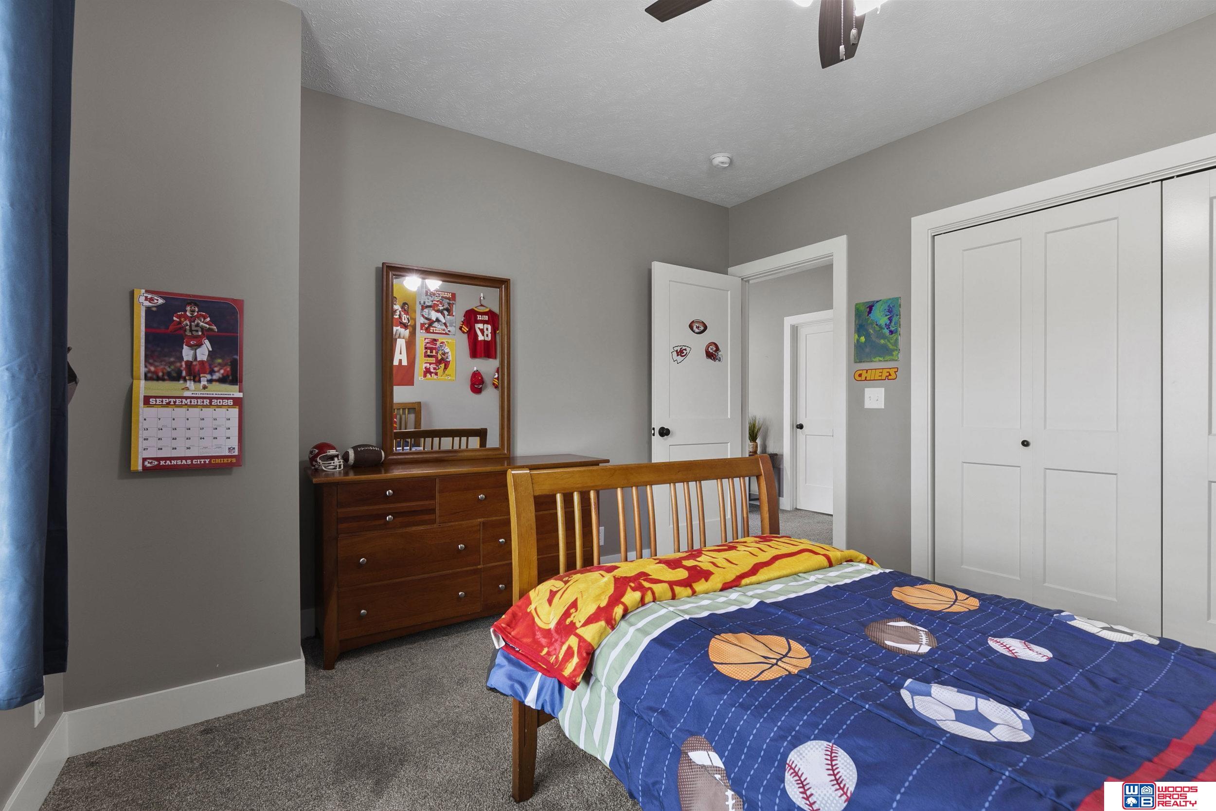 3109 N 93rd Court
