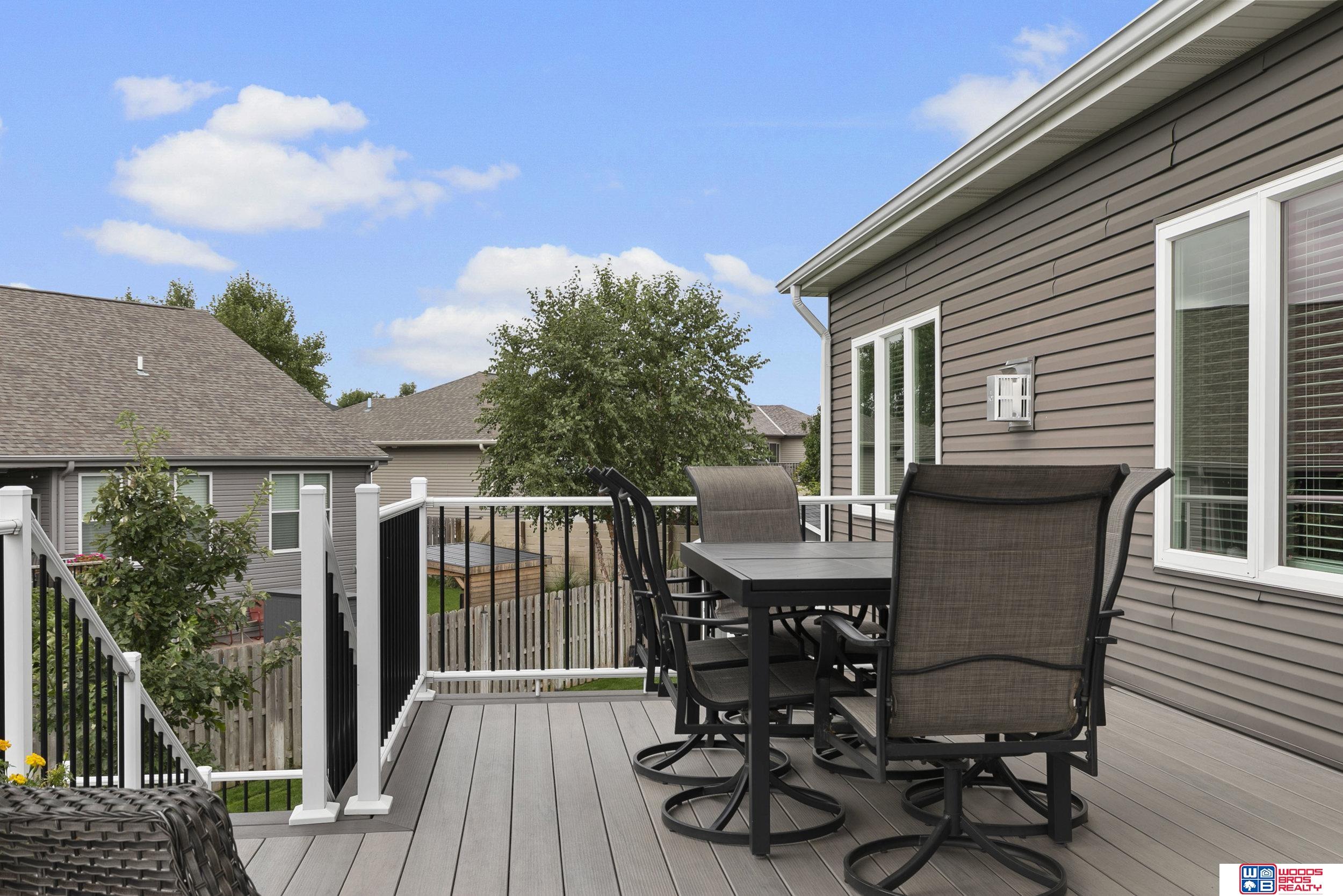 3109 N 93rd Court