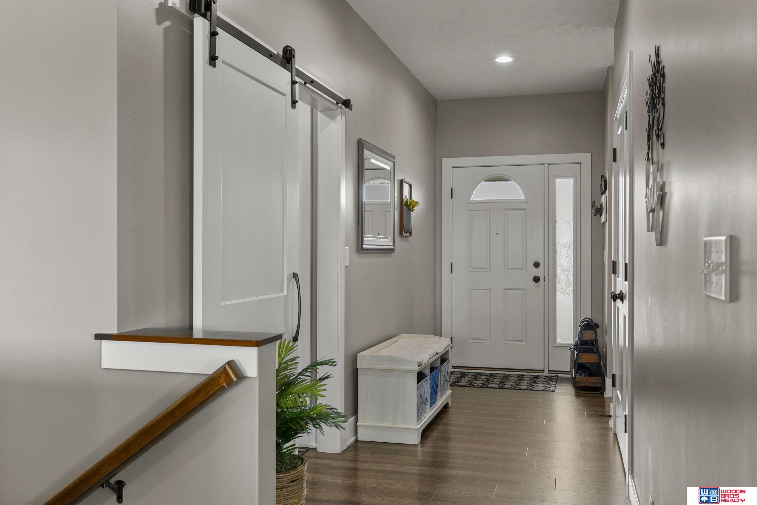 3109 N 93rd Court