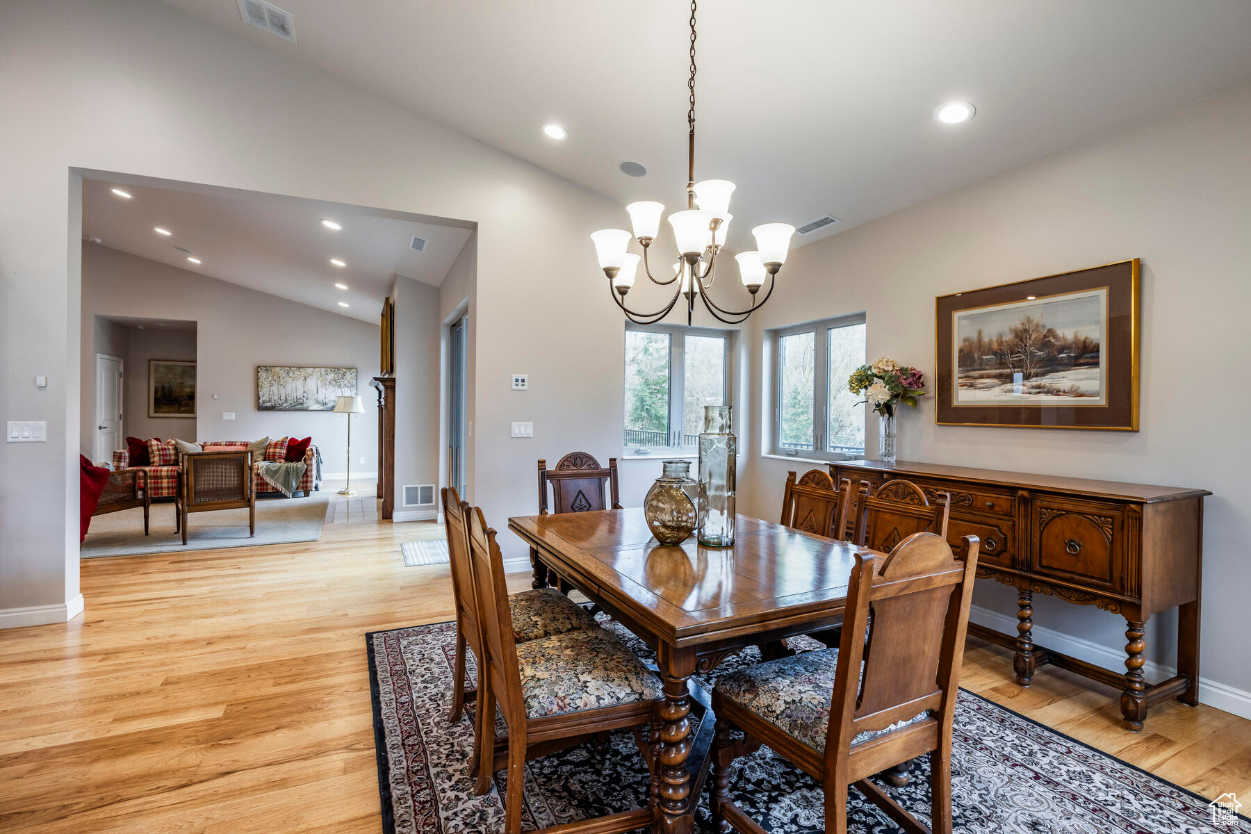 5010 E TRAILS END WAY