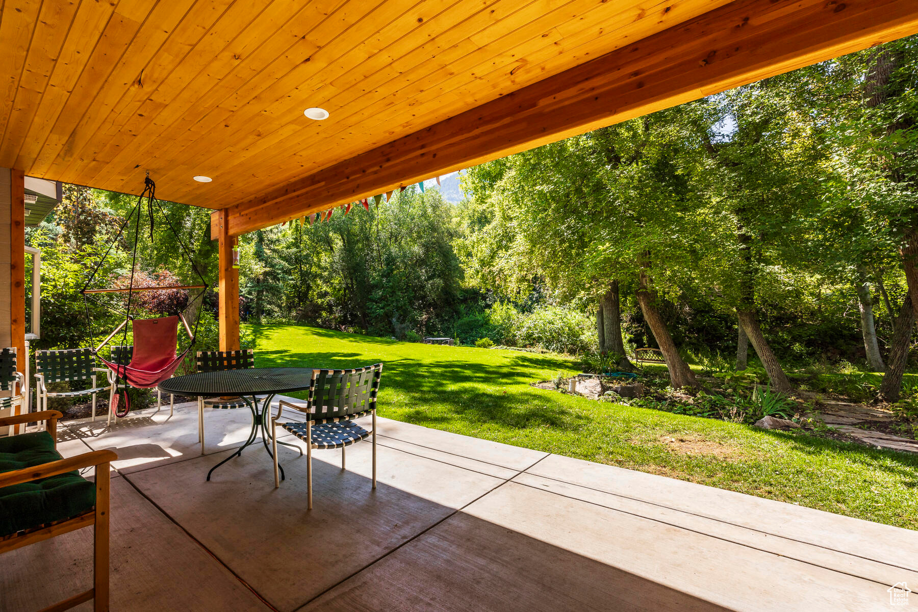 5010 E TRAILS END WAY