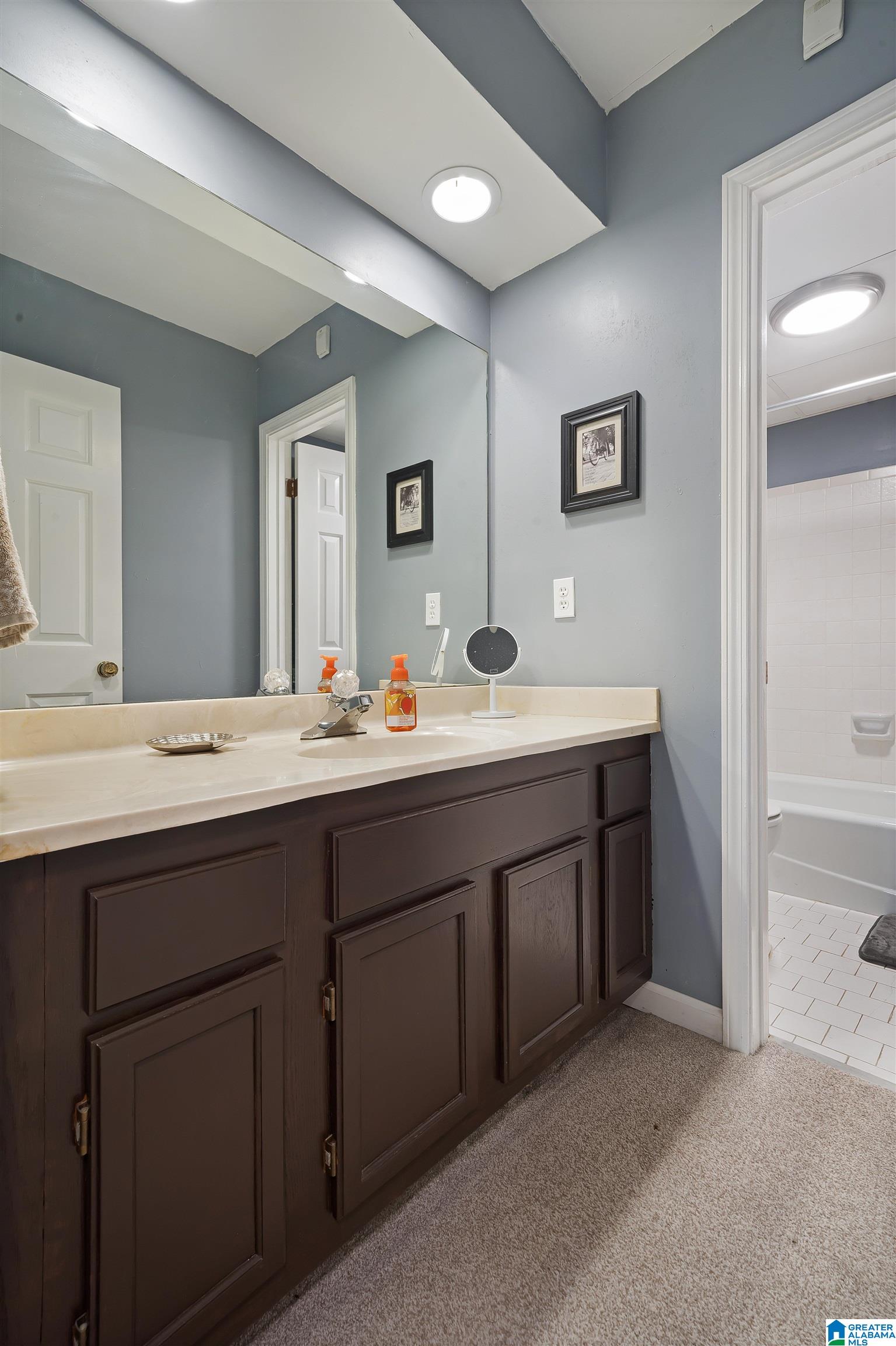 1120 BEACON PARKWAY Unit: 410
