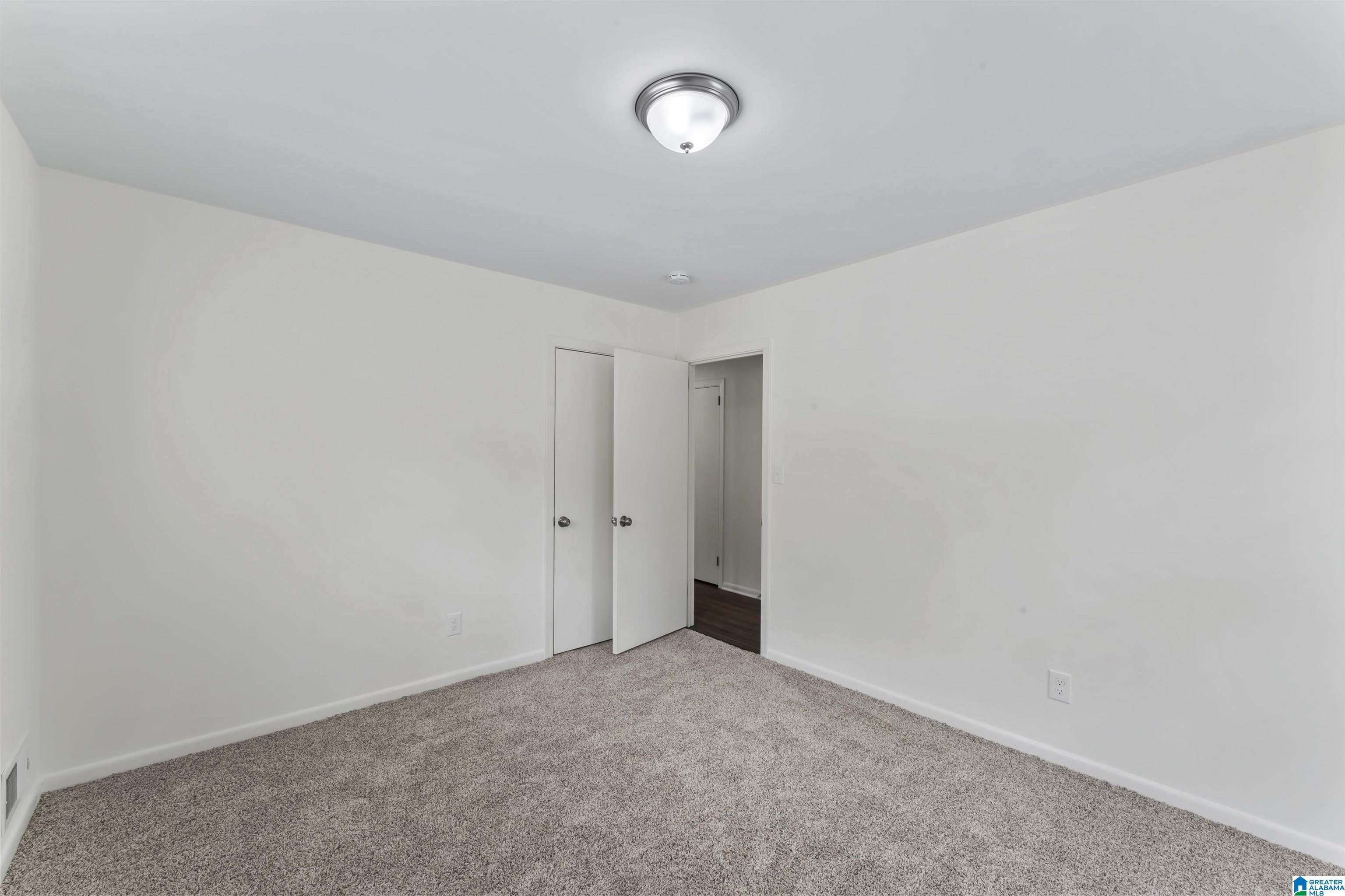 640 FERNDALE CIRCLE