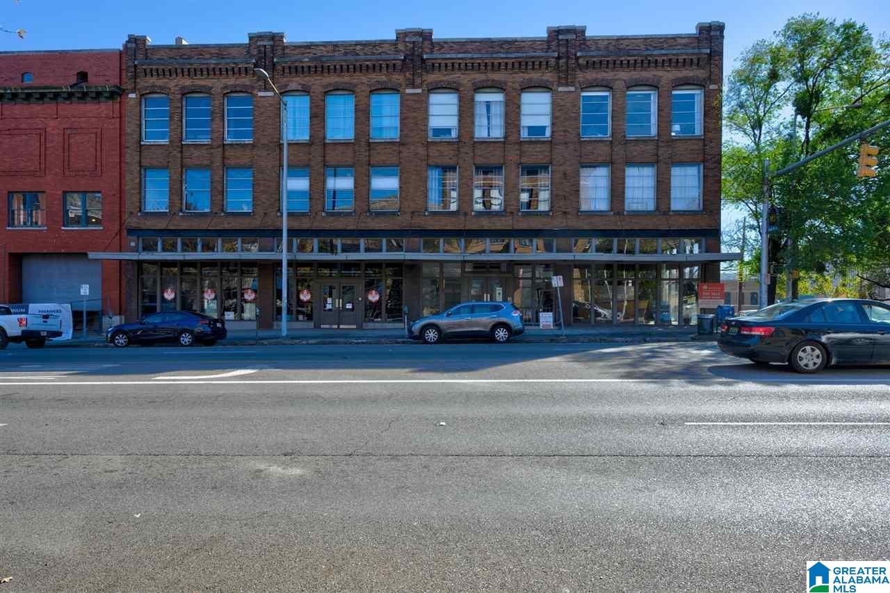 2301 1ST AVENUE Unit: 208