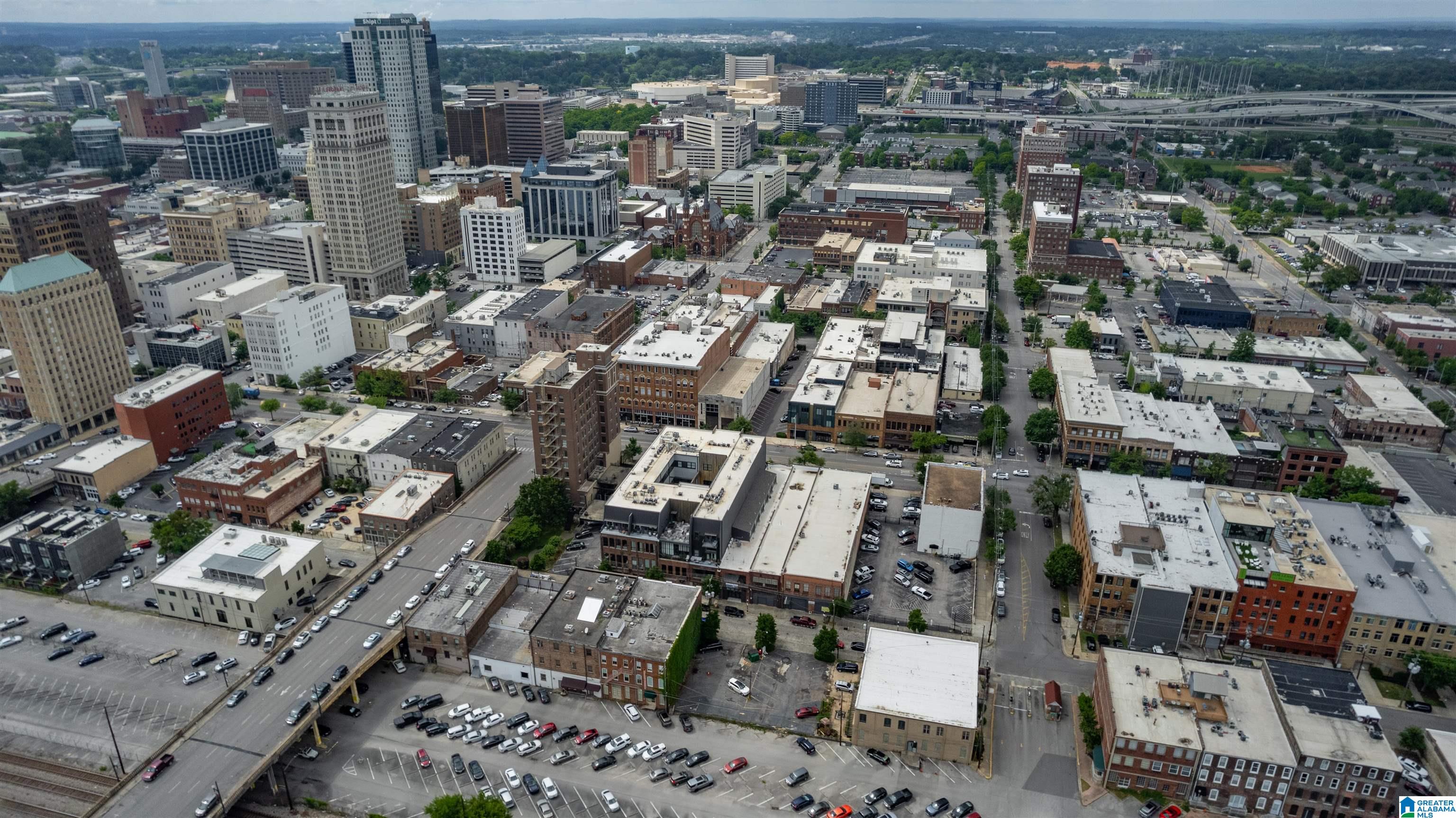 2301 1ST AVENUE Unit: 208