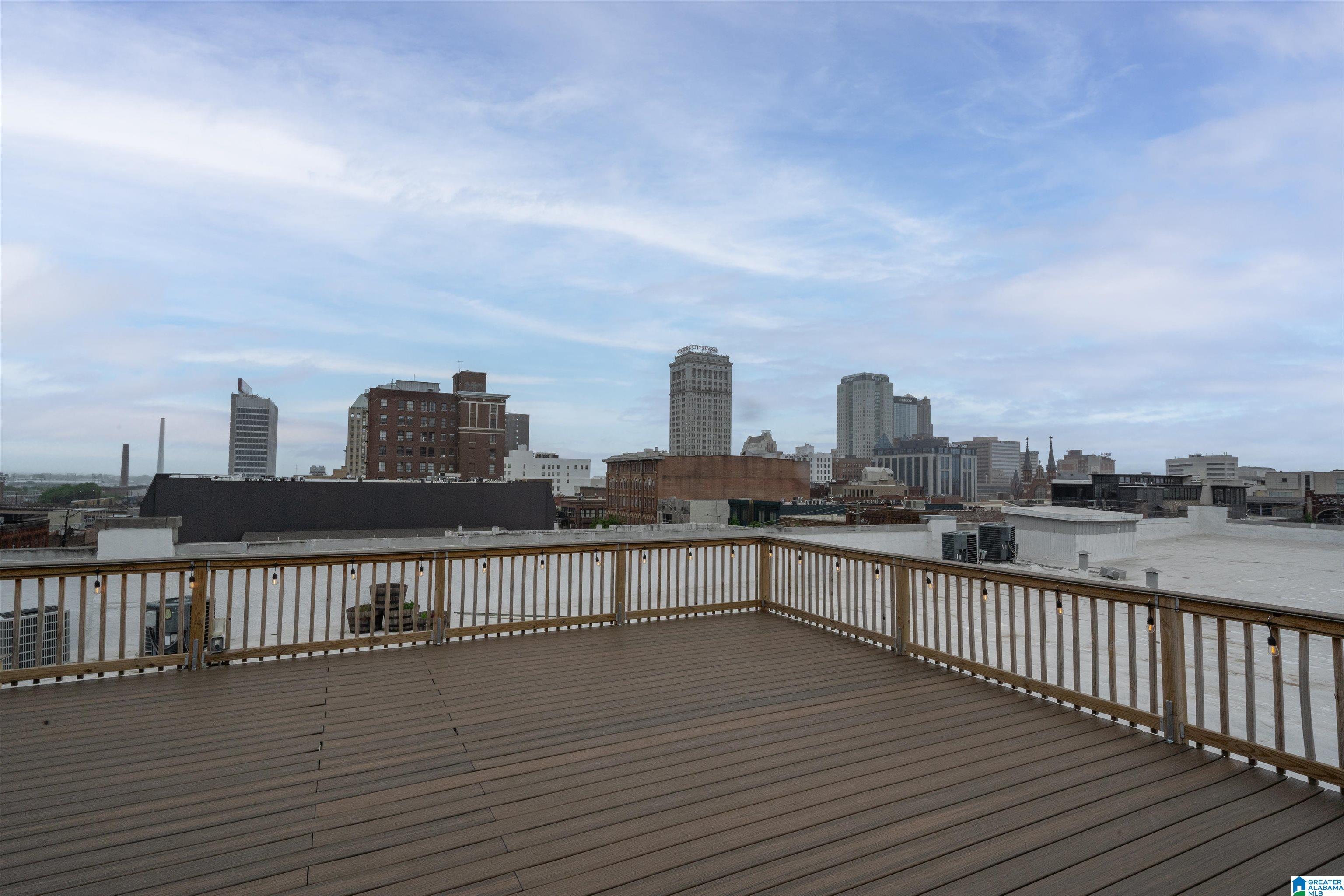 2301 1ST AVENUE Unit: 208