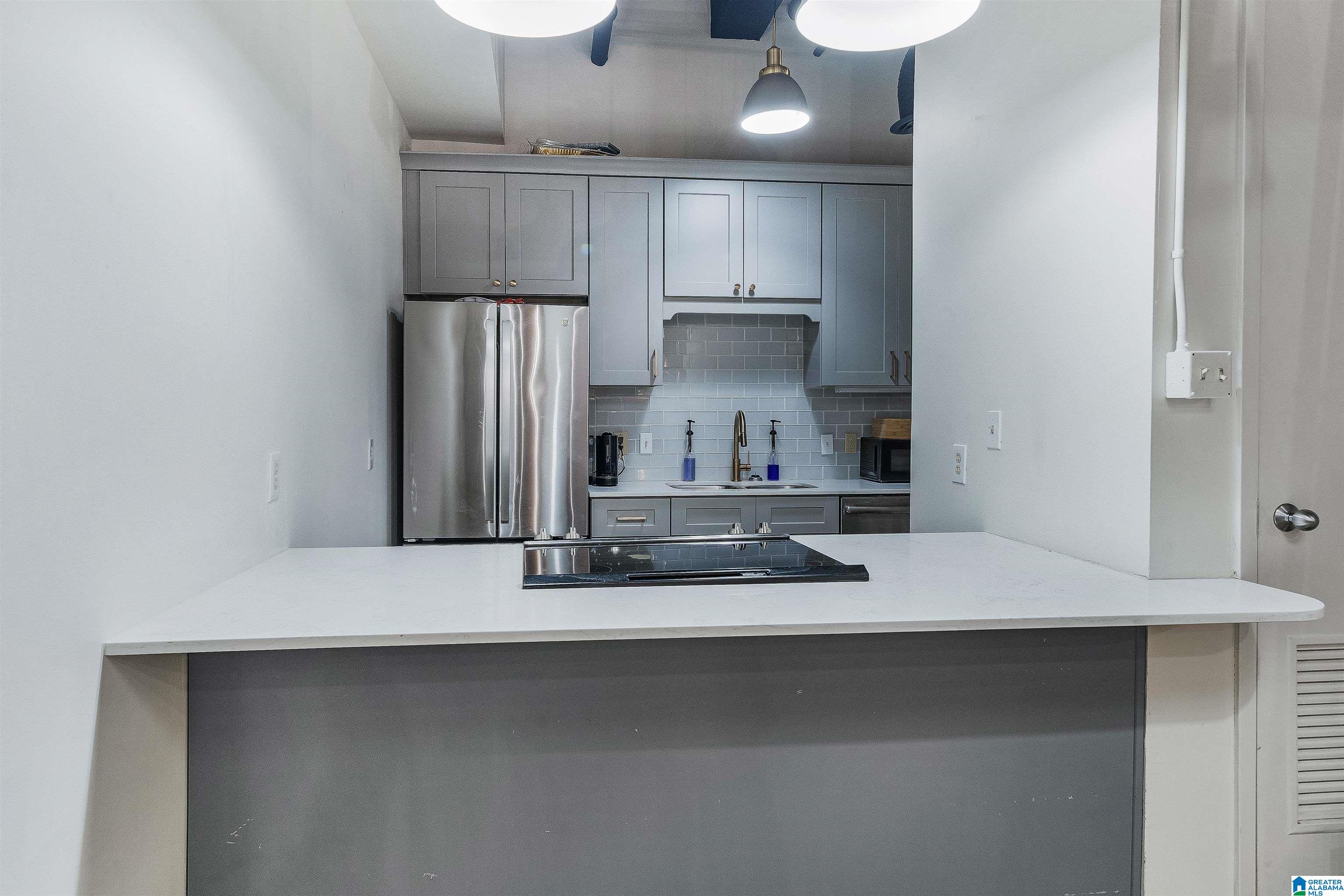 2301 1ST AVENUE Unit: 208