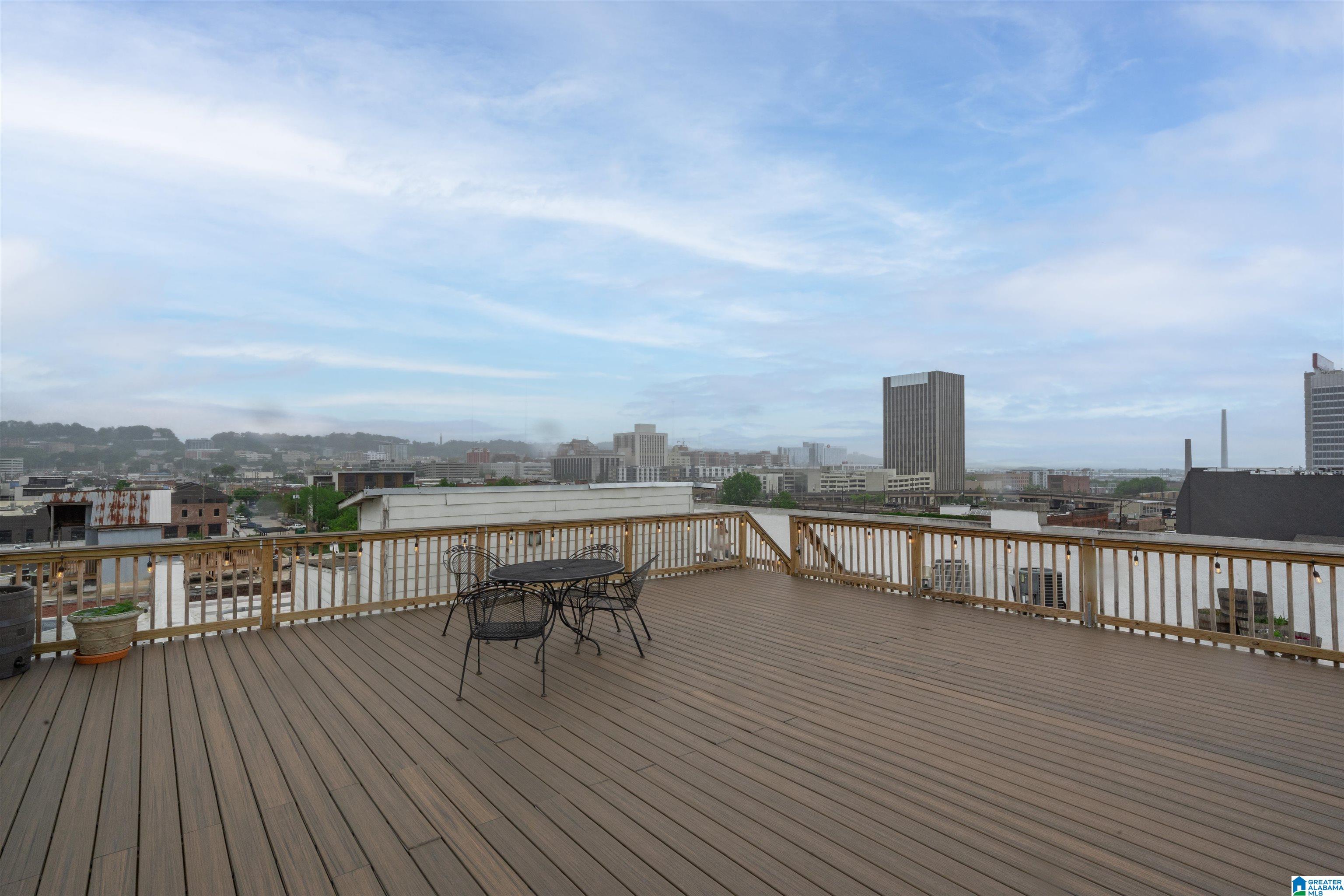 2301 1ST AVENUE Unit: 208