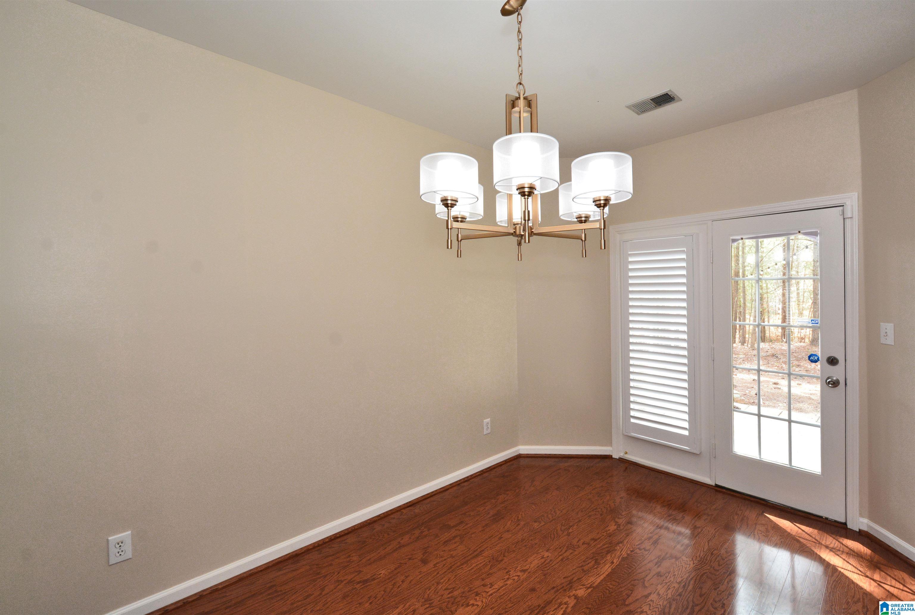 205 NARROWS REACH
