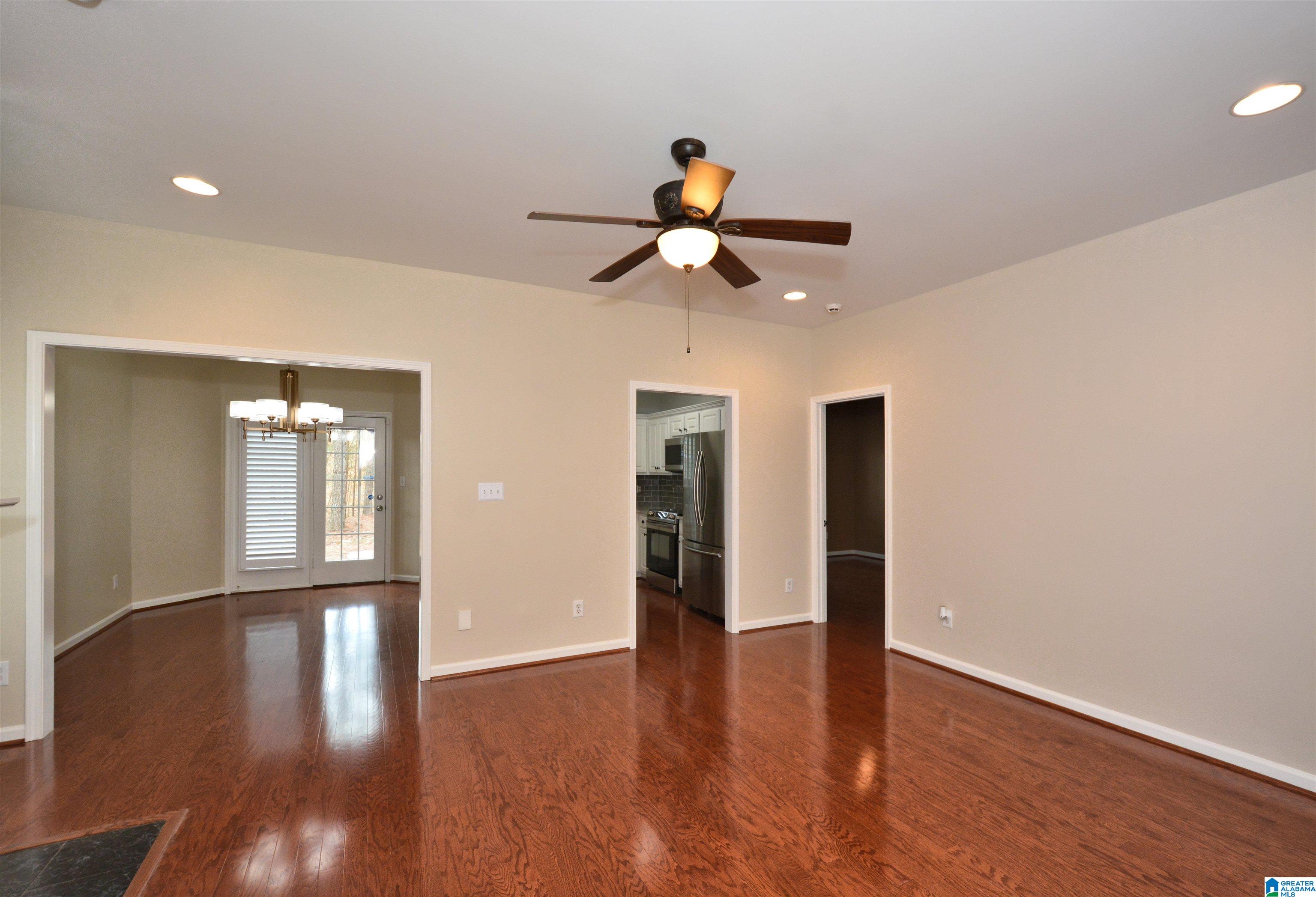 205 NARROWS REACH