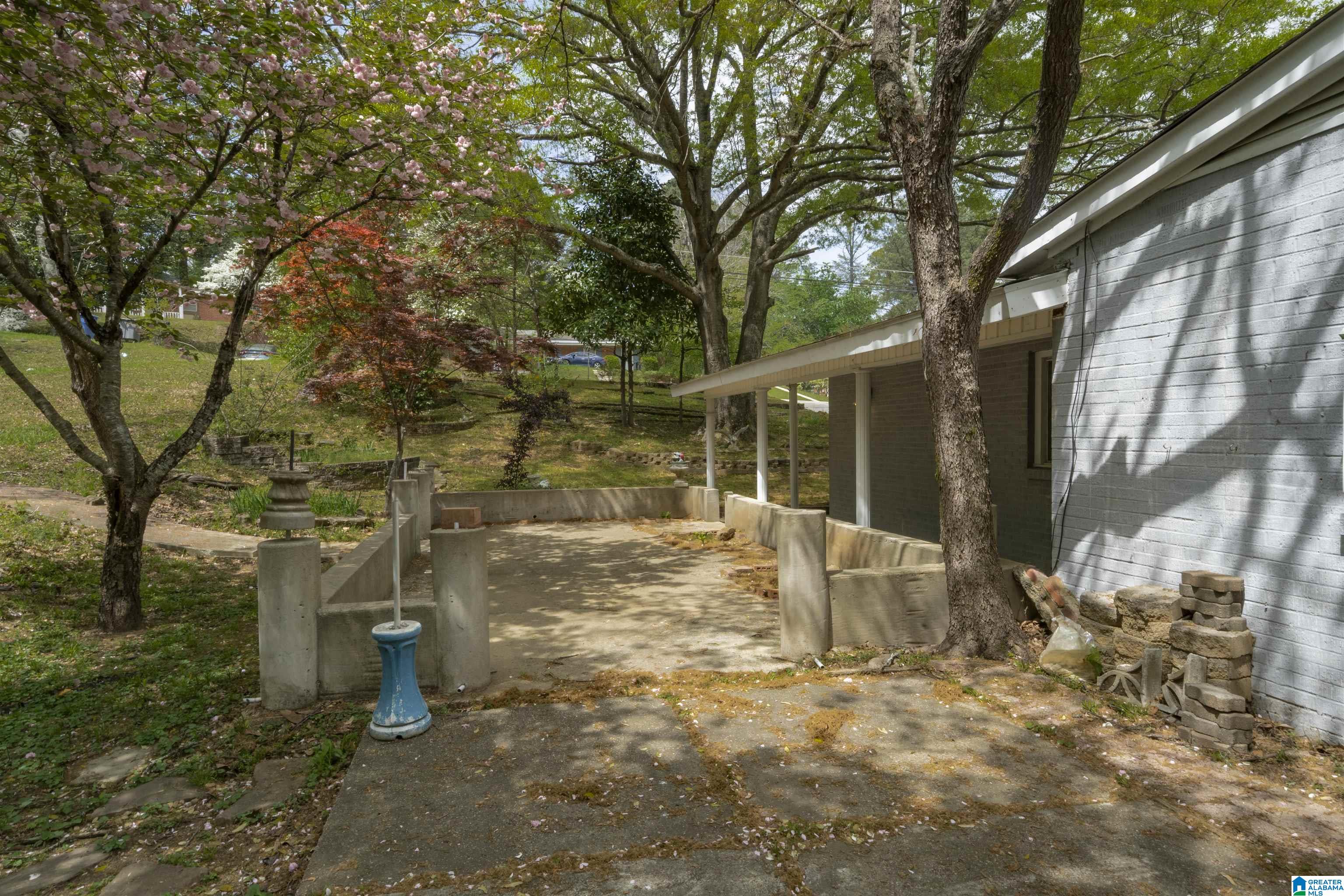 2177 CHAPEL HILL ROAD