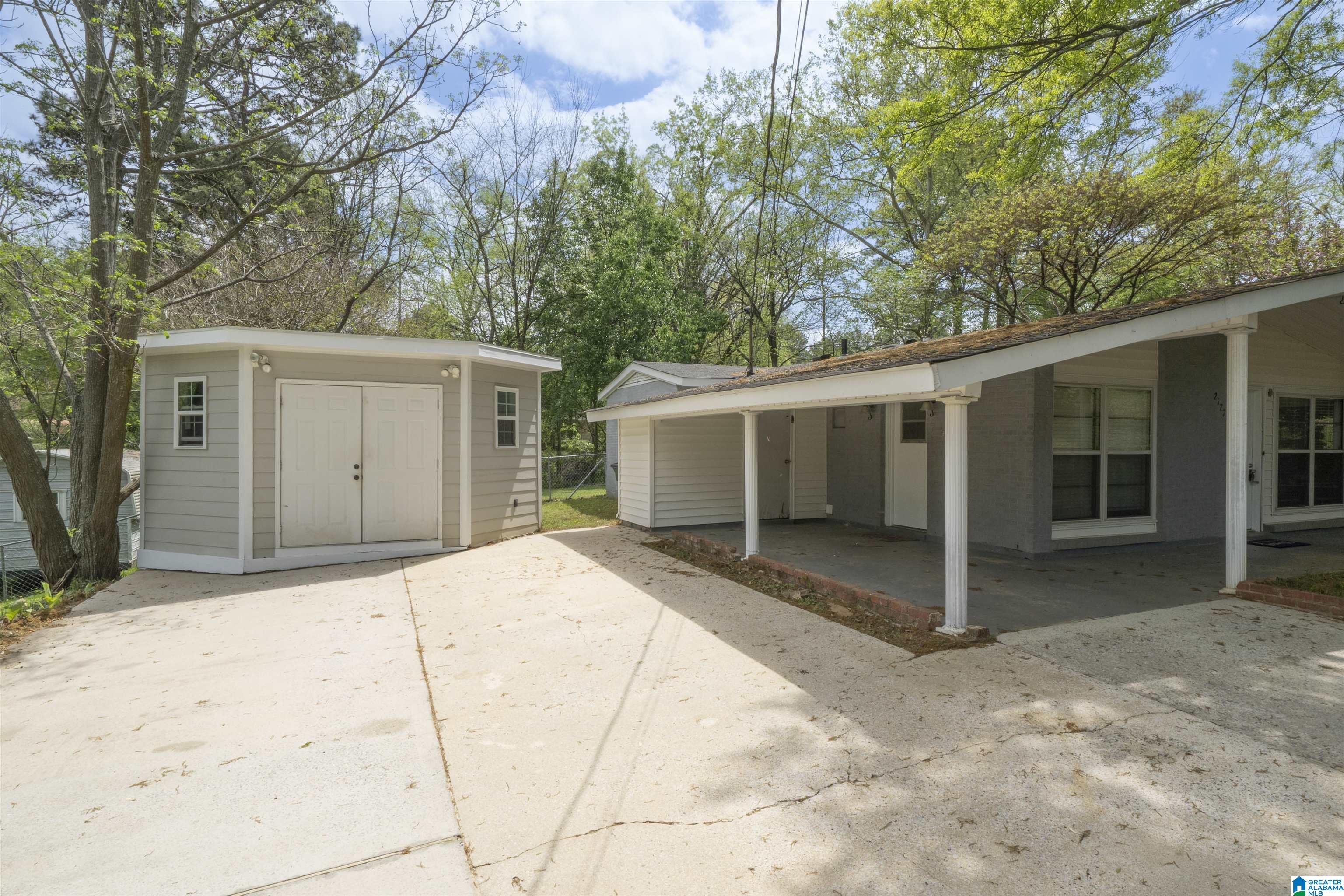 2177 CHAPEL HILL ROAD