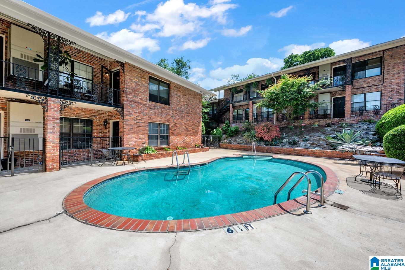 2727 HIGHLAND AVENUE S Unit: 105B