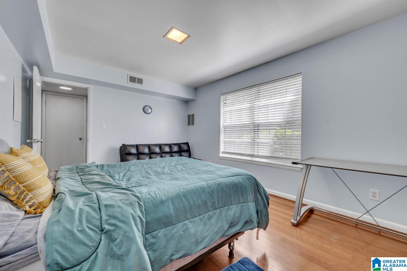 2727 HIGHLAND AVENUE S Unit: 105B