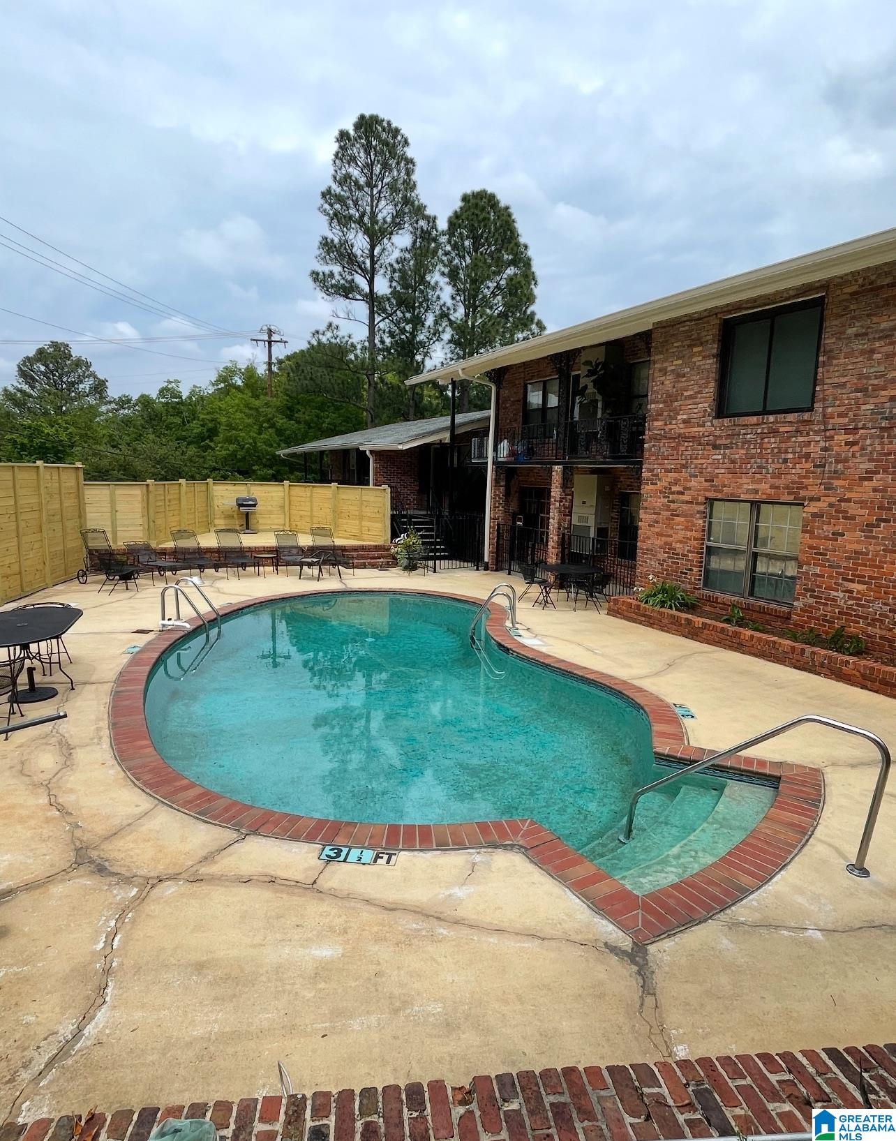 2727 HIGHLAND AVENUE S Unit: 105B