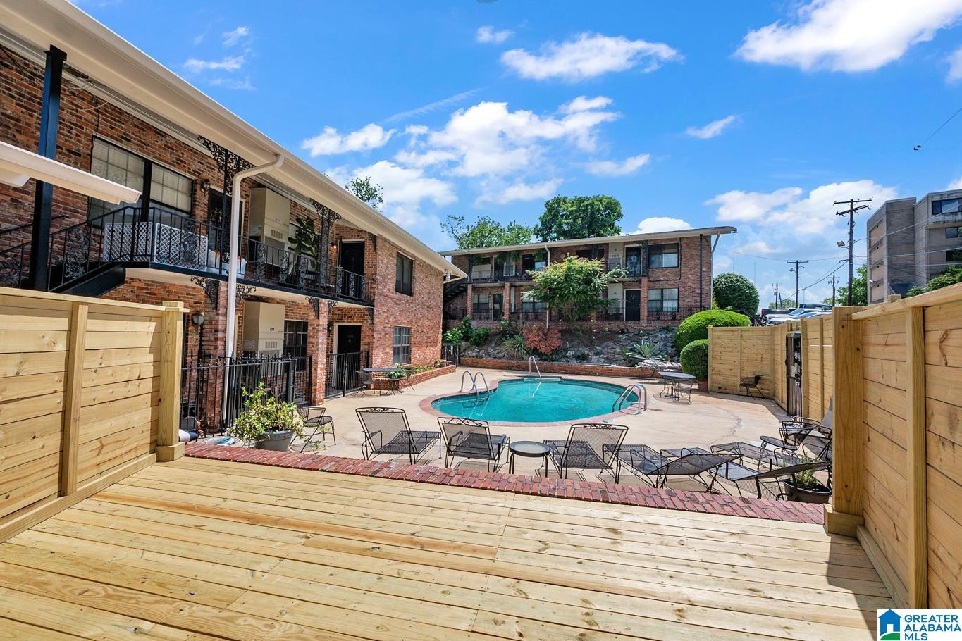 2727 HIGHLAND AVENUE S Unit: 105B
