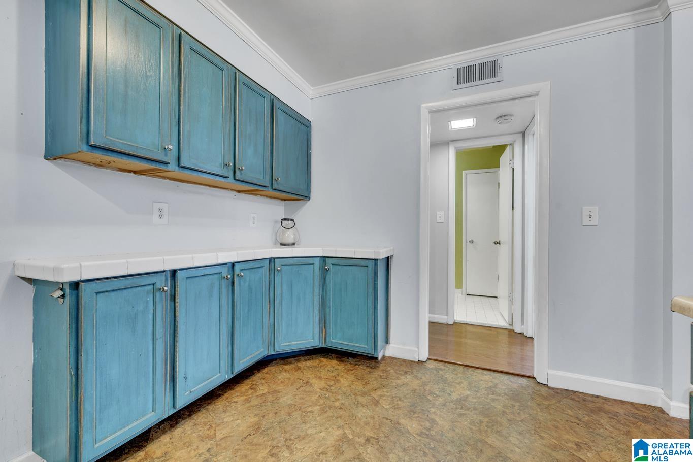 2727 HIGHLAND AVENUE S Unit: 105B