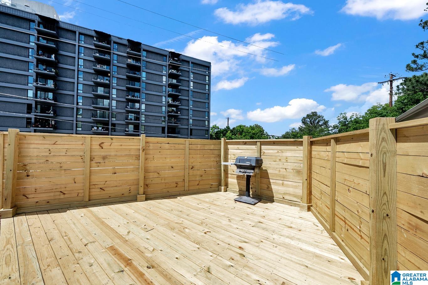 2727 HIGHLAND AVENUE S Unit: 105B