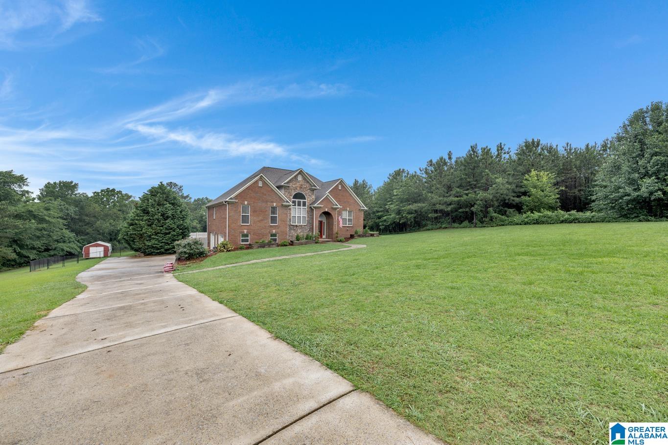 401 HIGH POINTE DRIVE