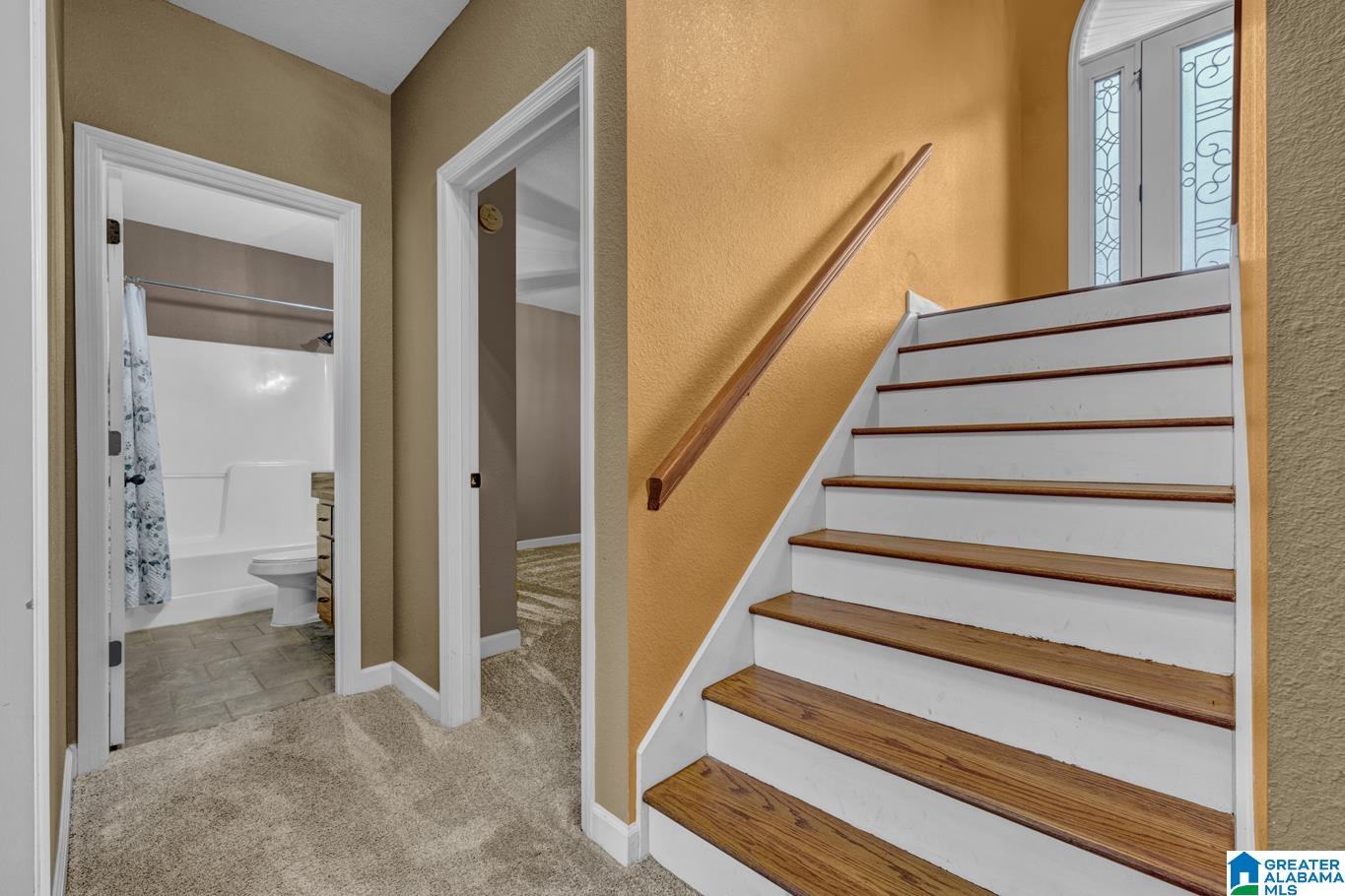 401 HIGH POINTE DRIVE