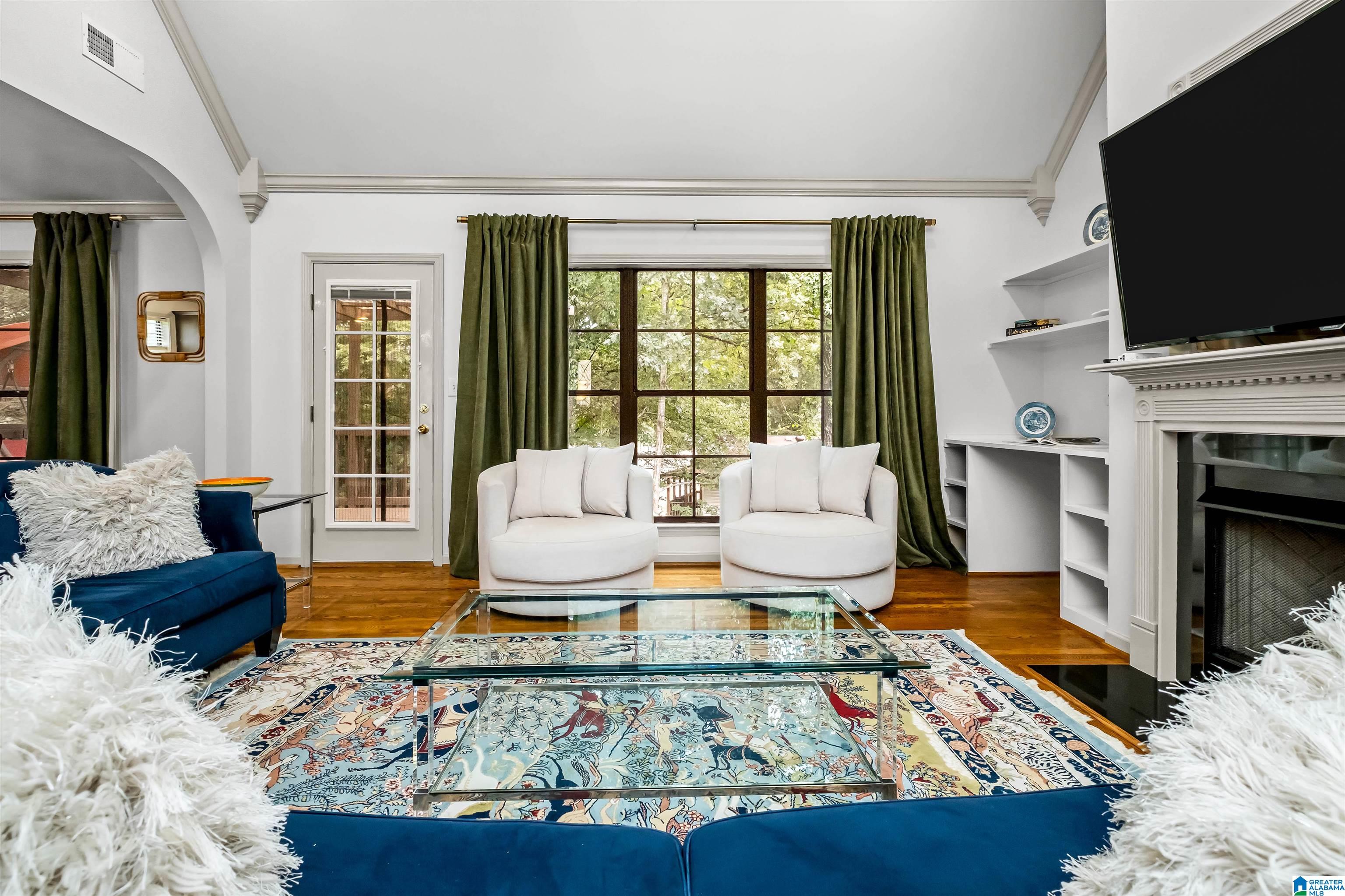 110 EAGLE COVE DRIVE