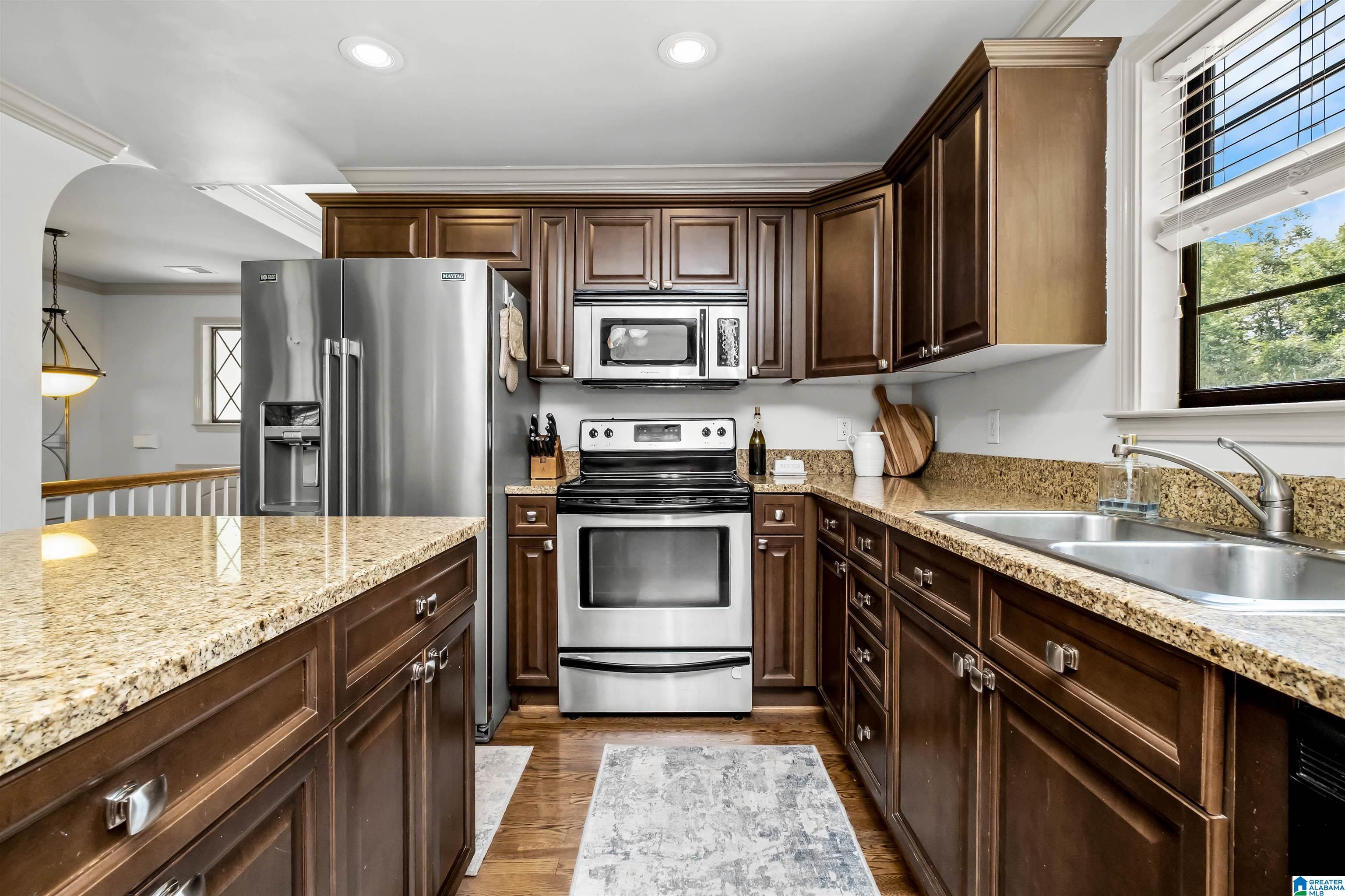 110 EAGLE COVE DRIVE