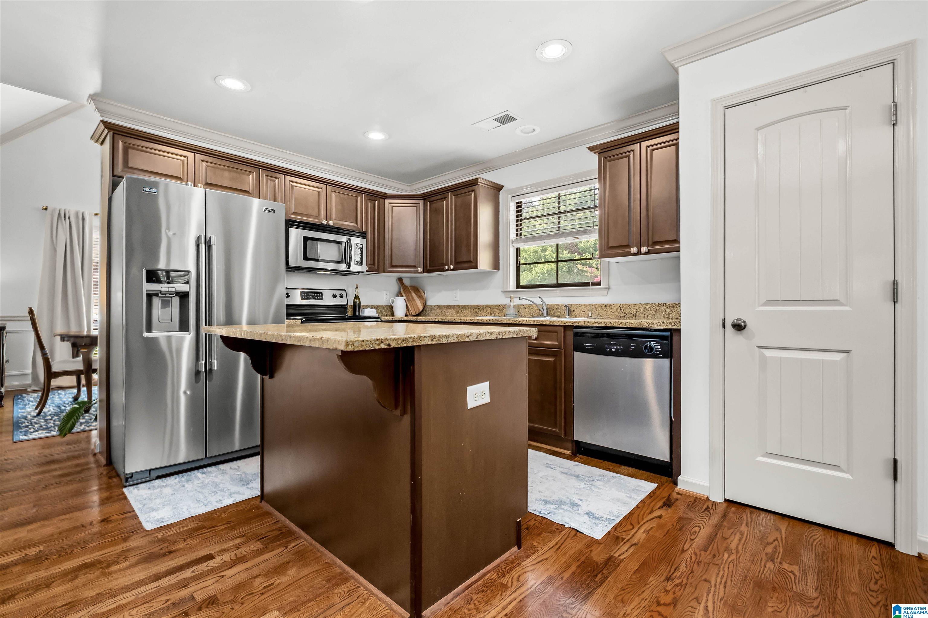 110 EAGLE COVE DRIVE