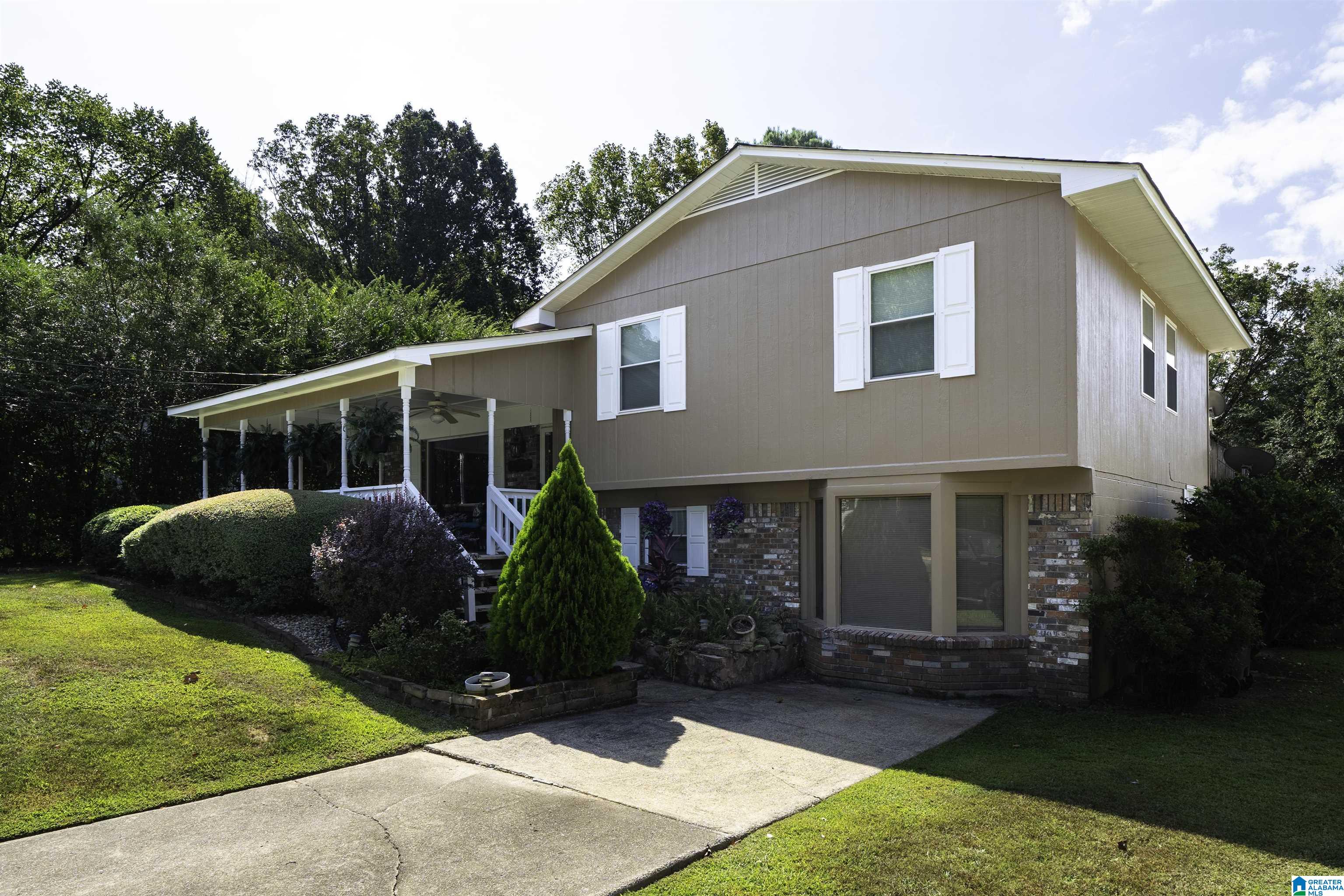 3026 FOREST DRIVE