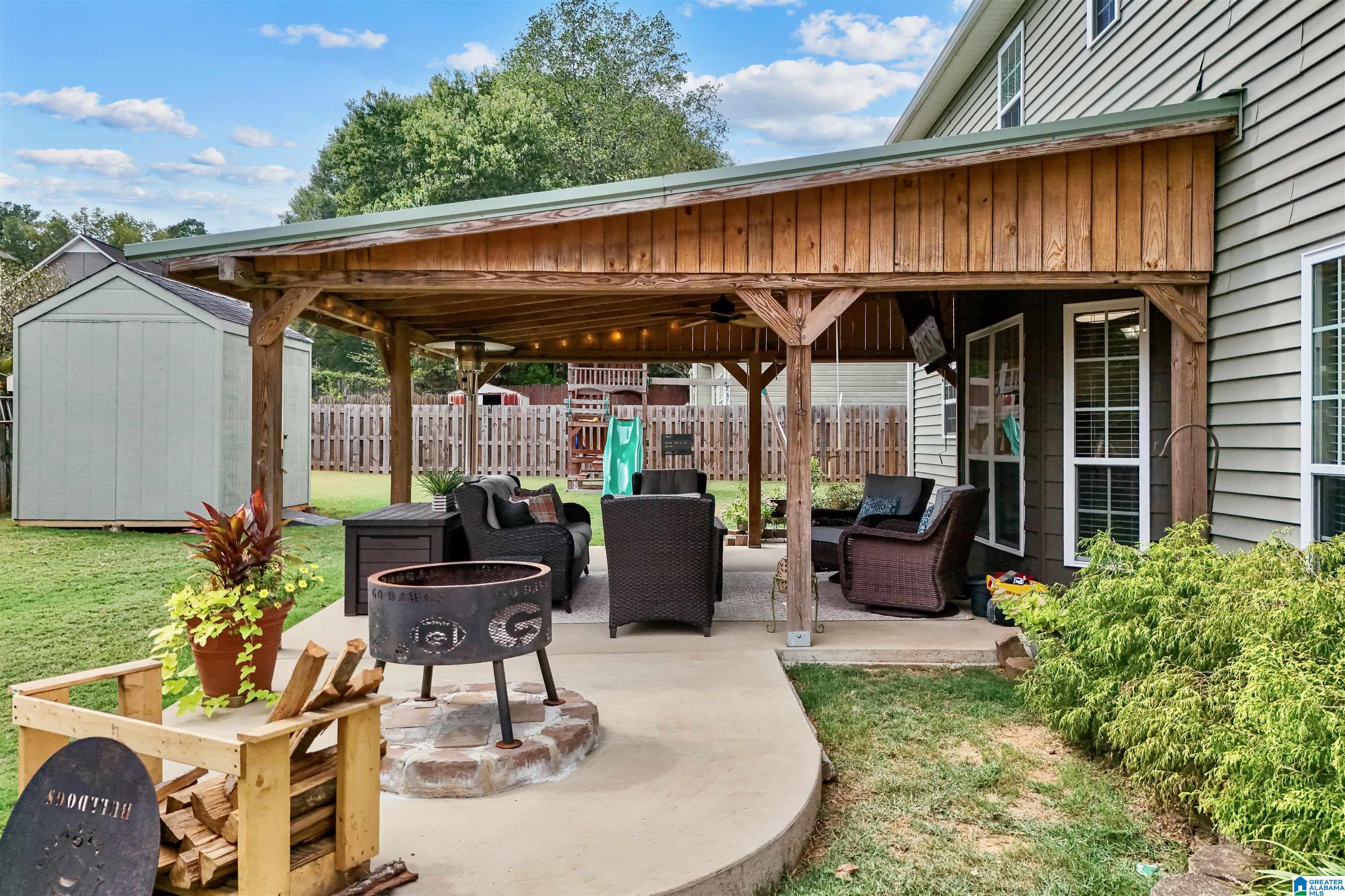5009 BRIDLEWOOD PARC LANE