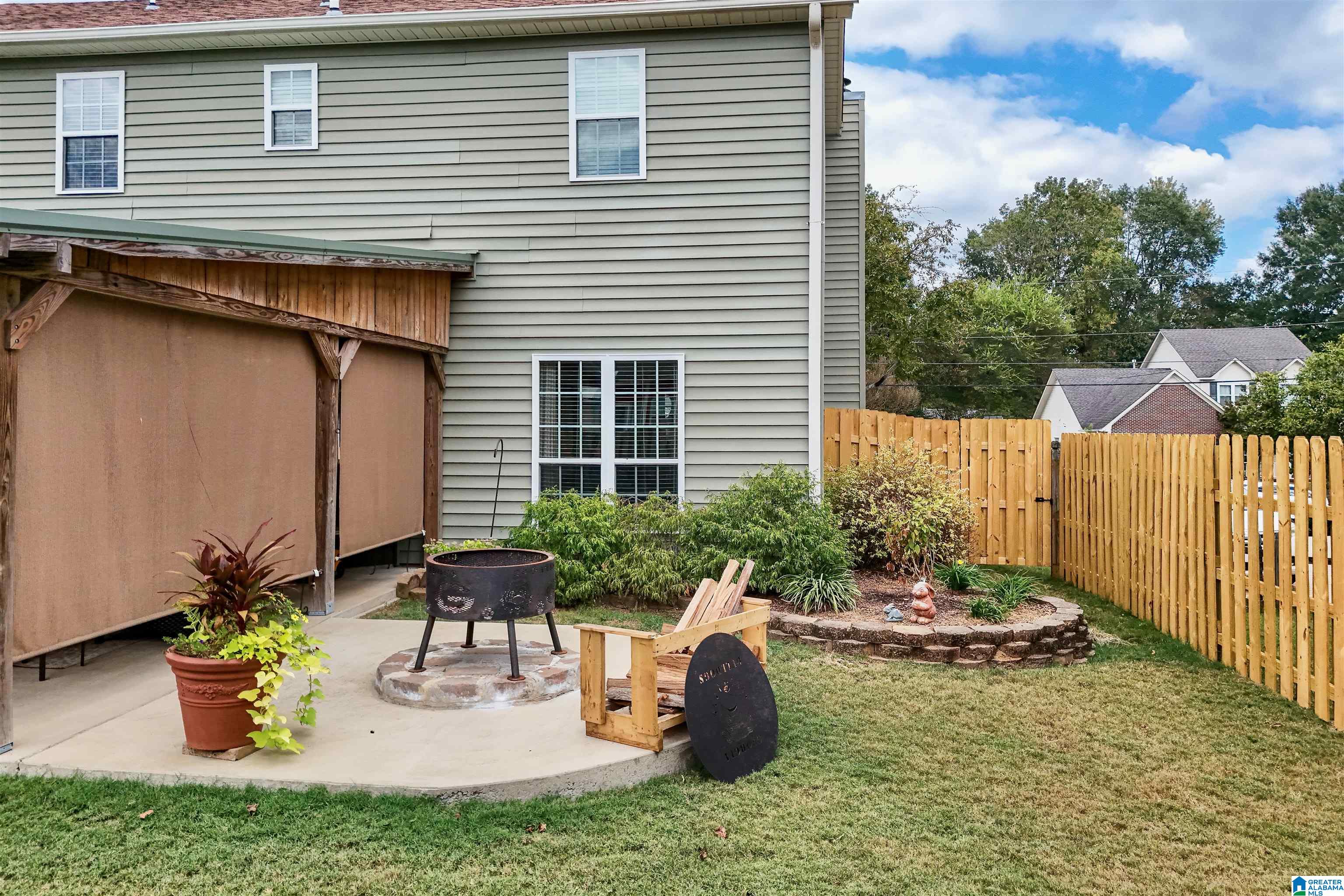 5009 BRIDLEWOOD PARC LANE