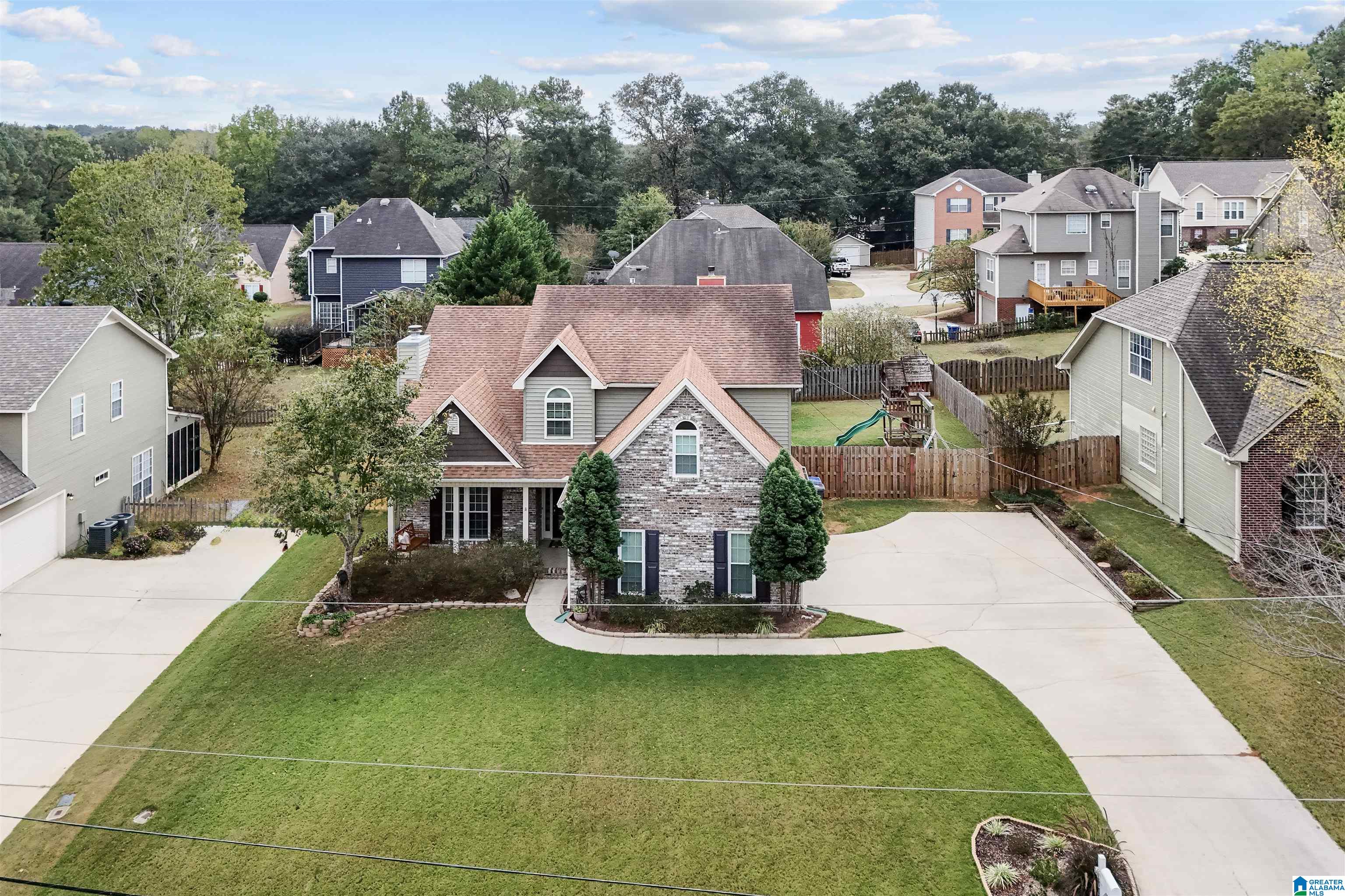 5009 BRIDLEWOOD PARC LANE
