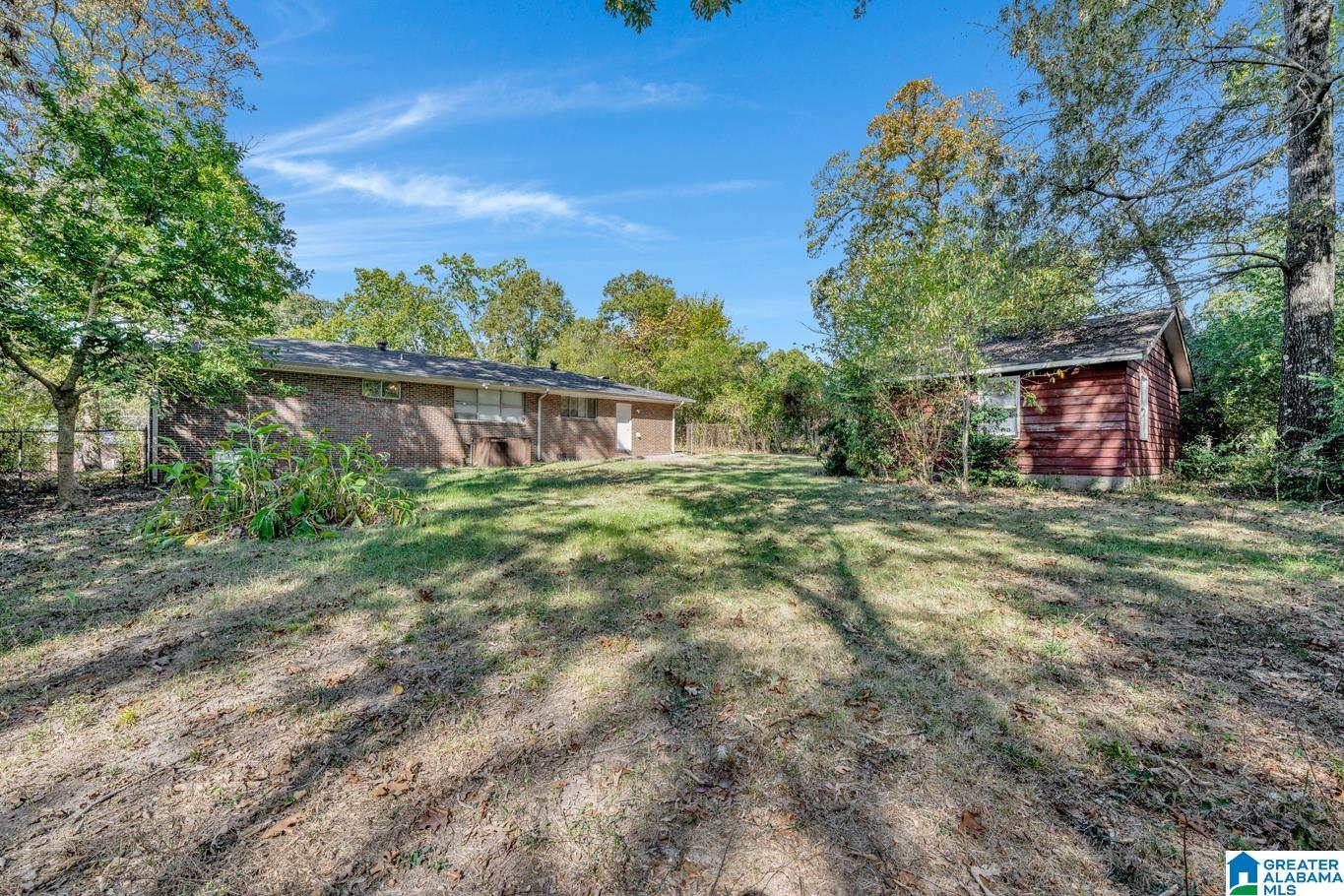 937 HICKORY DRIVE