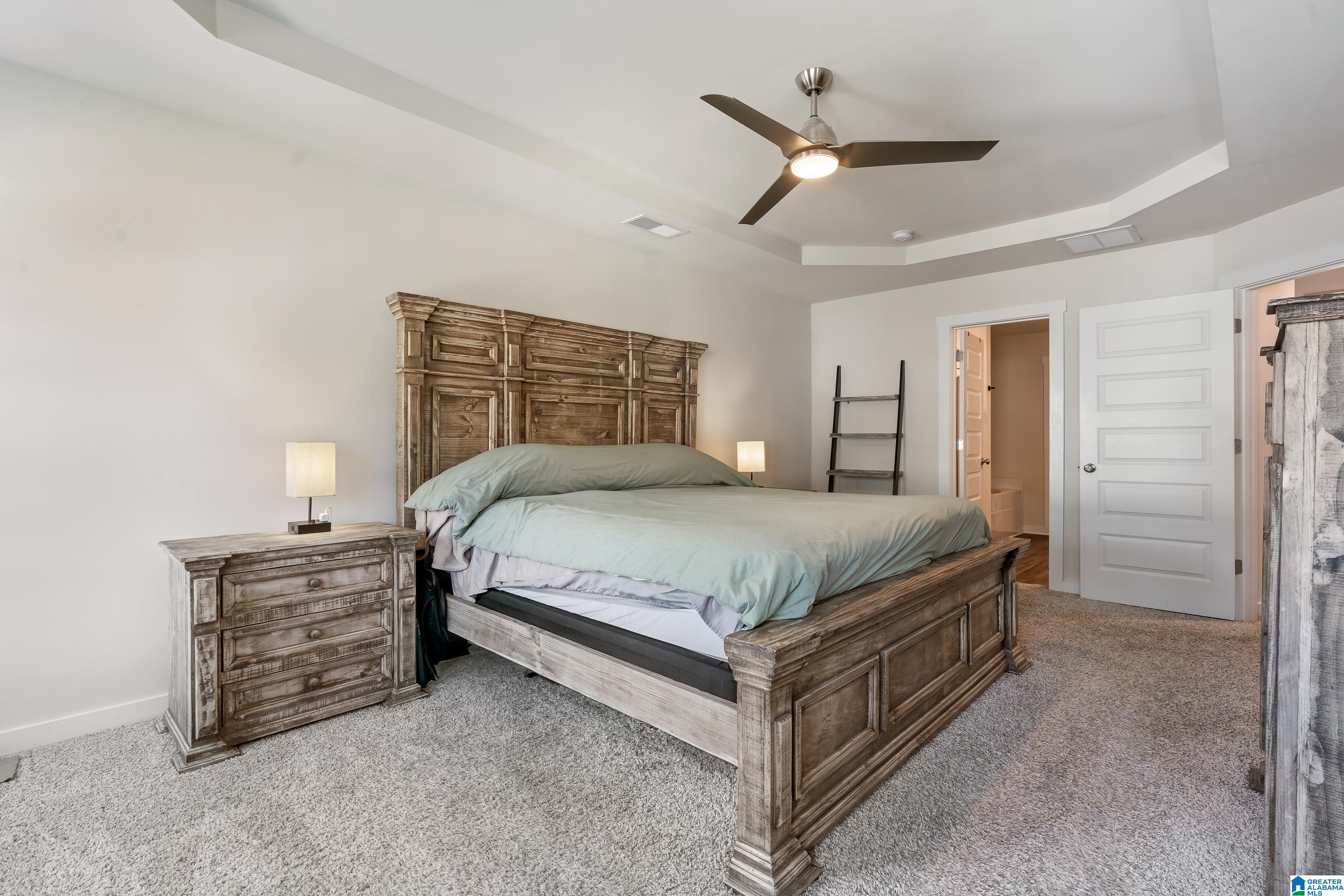 577 THE HEIGHTS LANE