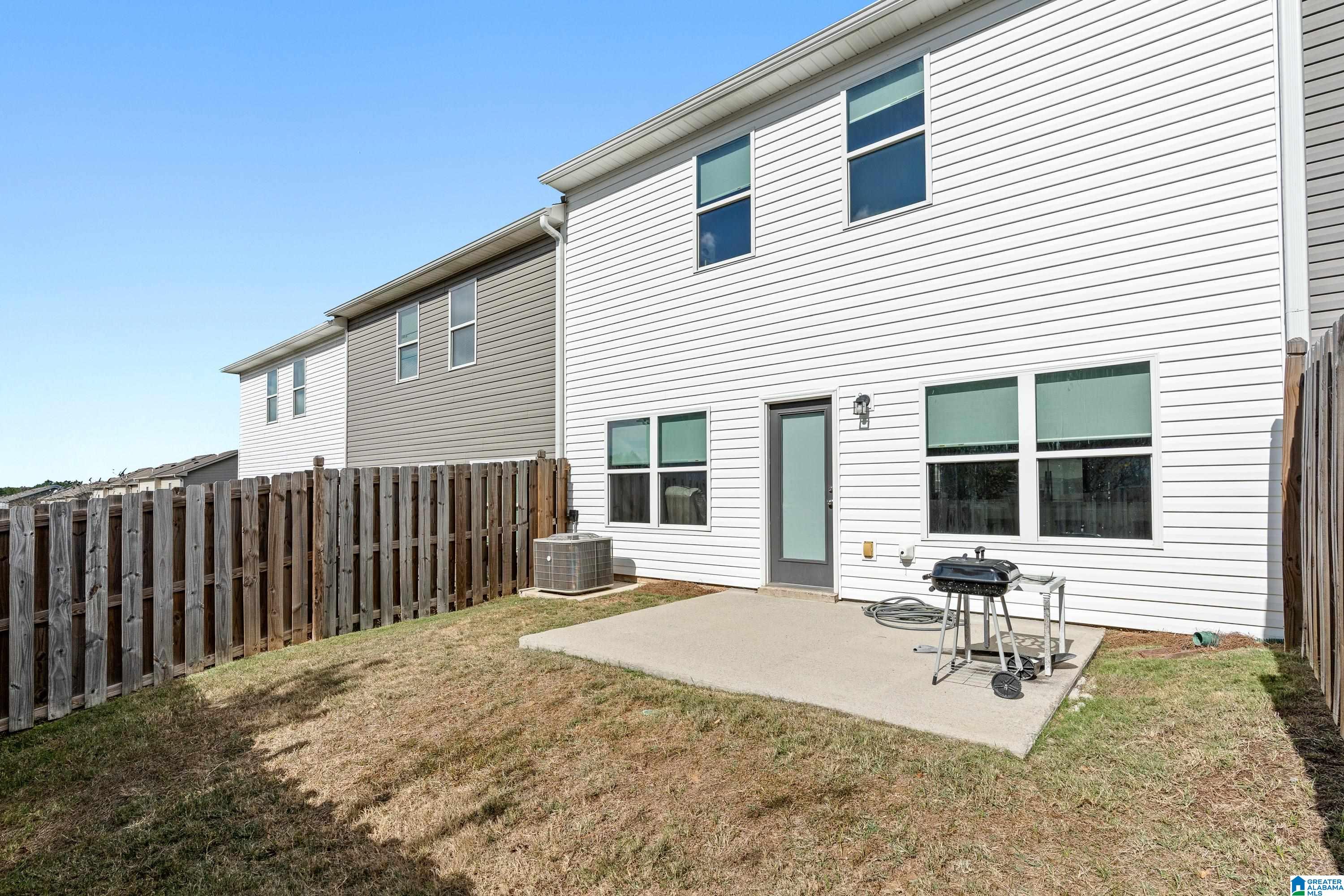 577 THE HEIGHTS LANE
