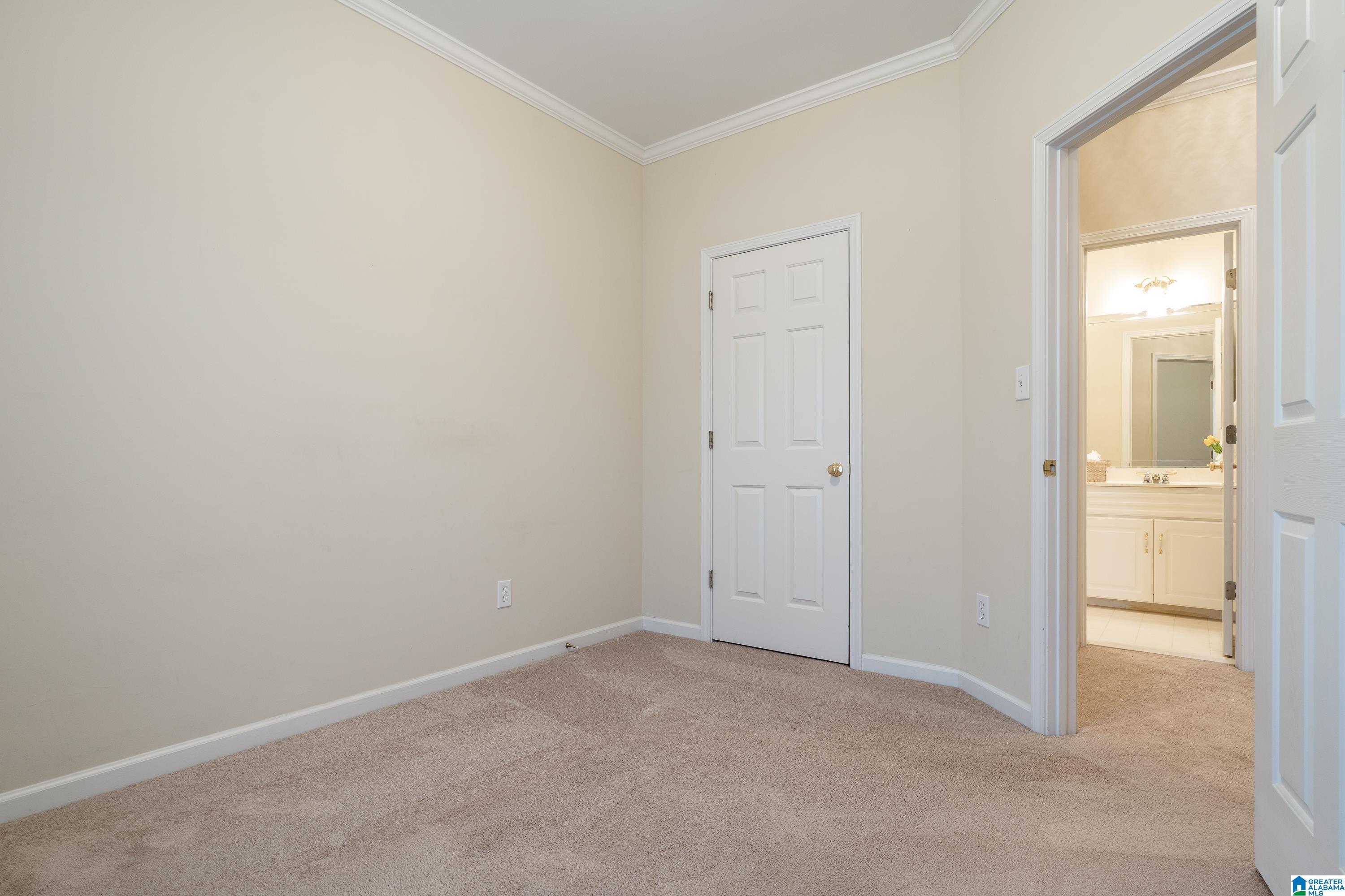 205 BEAVER CREEK CIRCLE