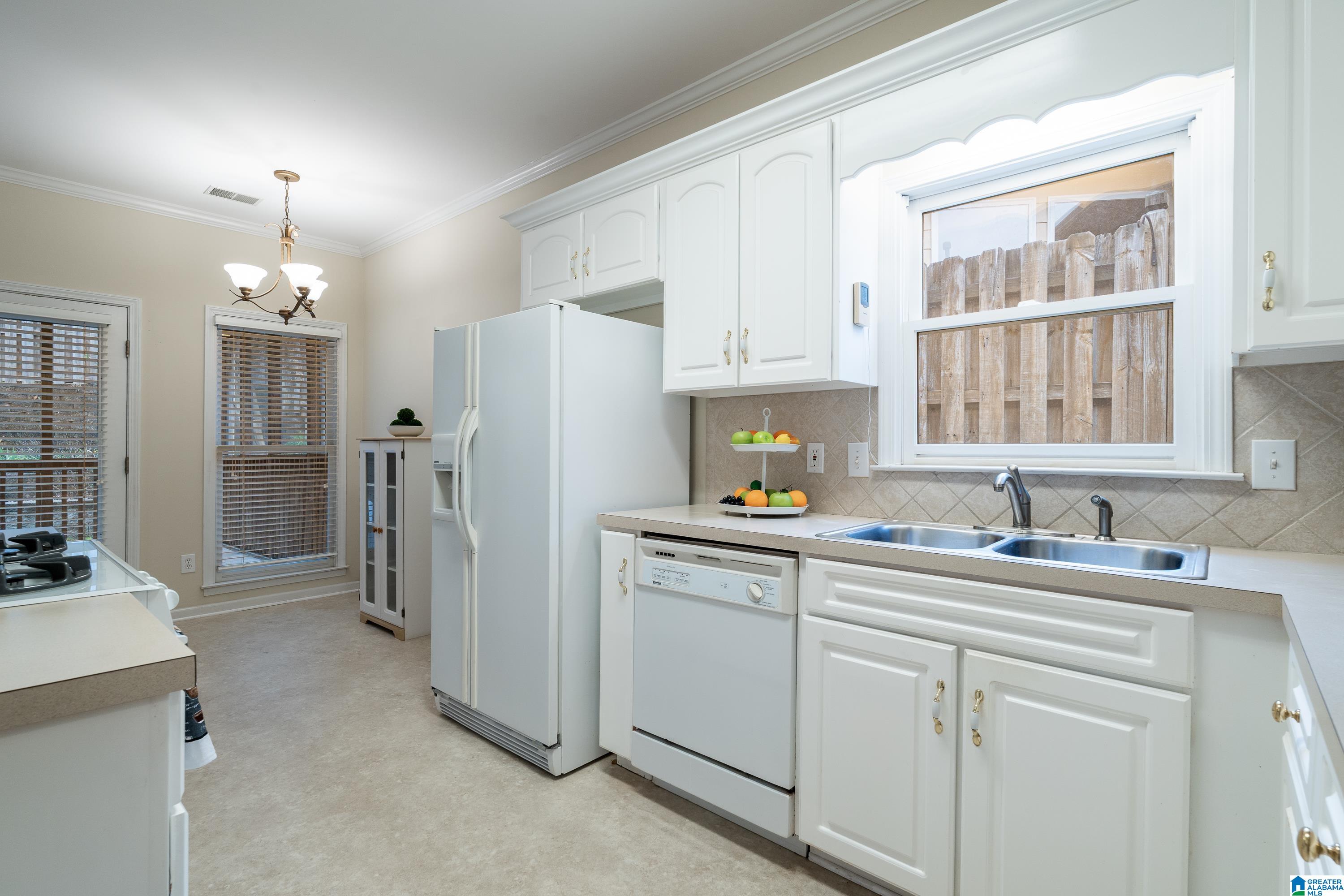 205 BEAVER CREEK CIRCLE