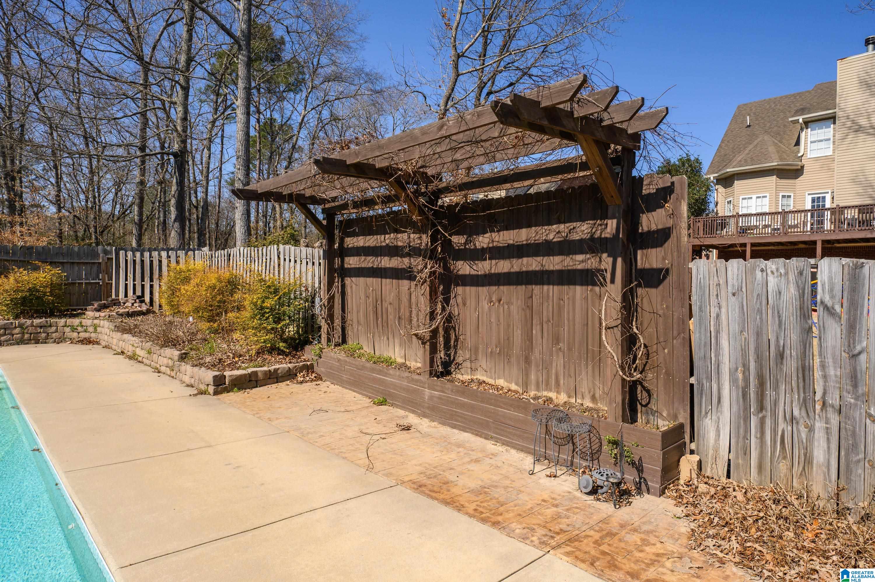 4917 KEITH DRIVE