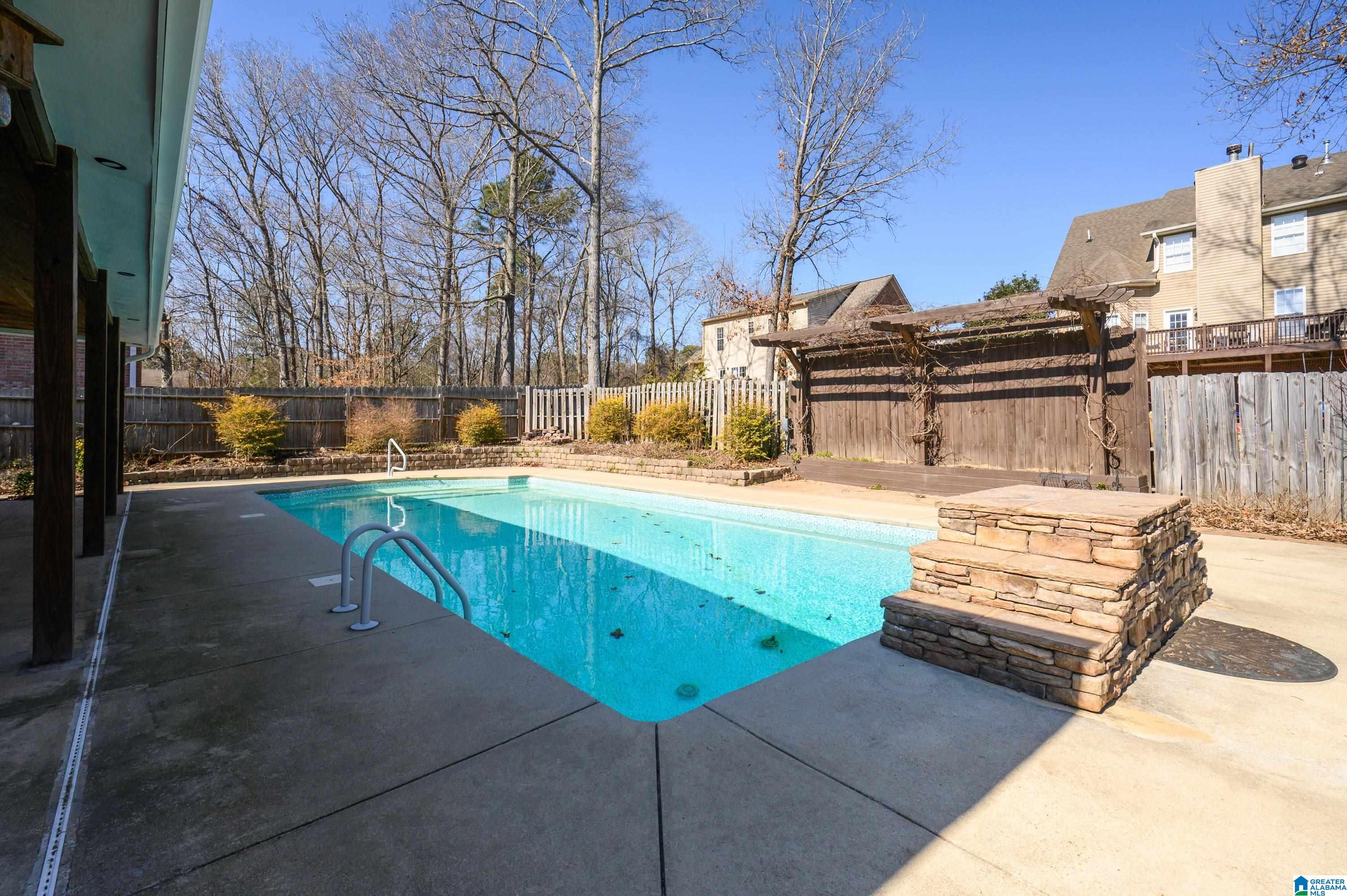 4917 KEITH DRIVE