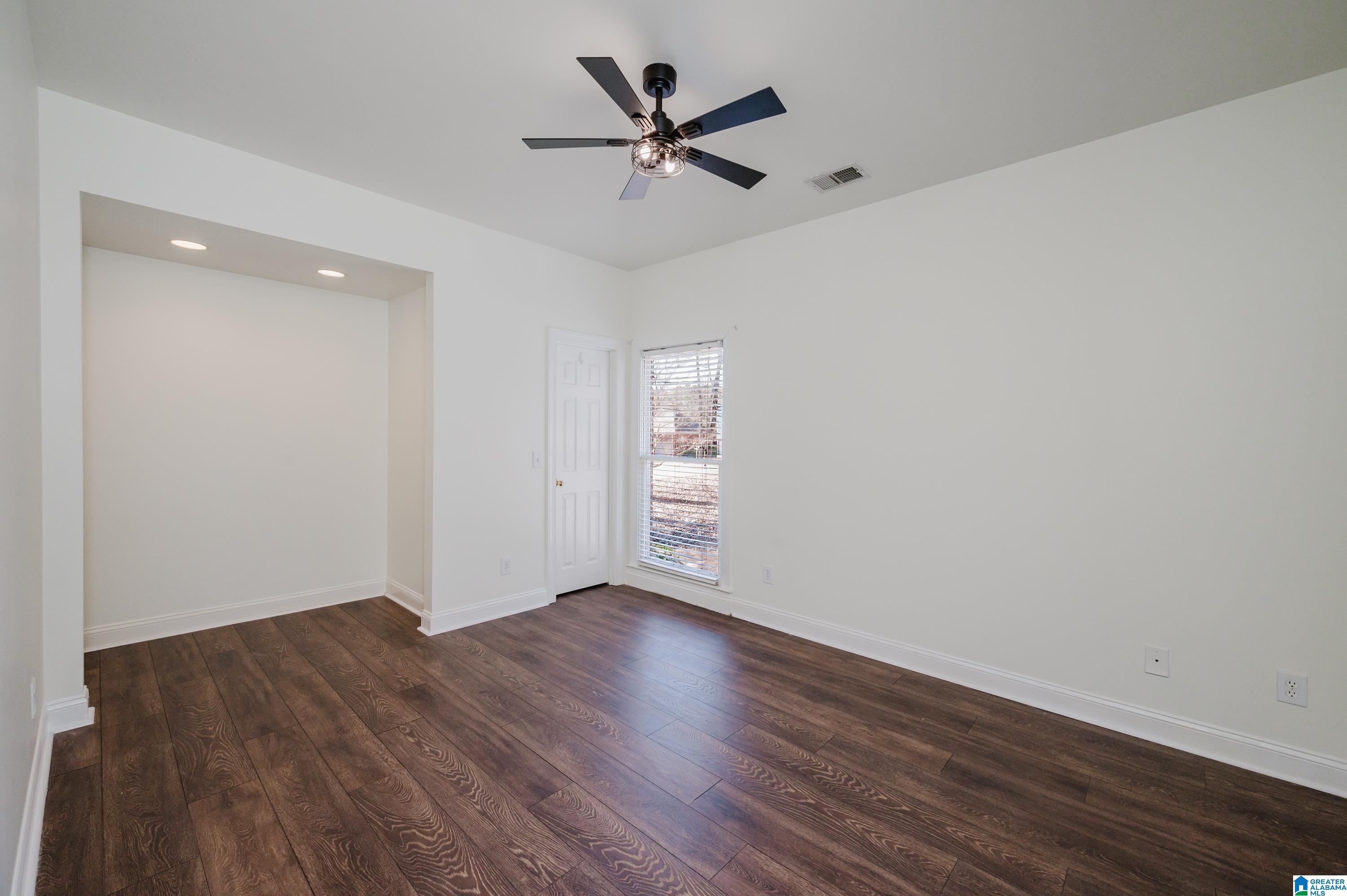4917 KEITH DRIVE