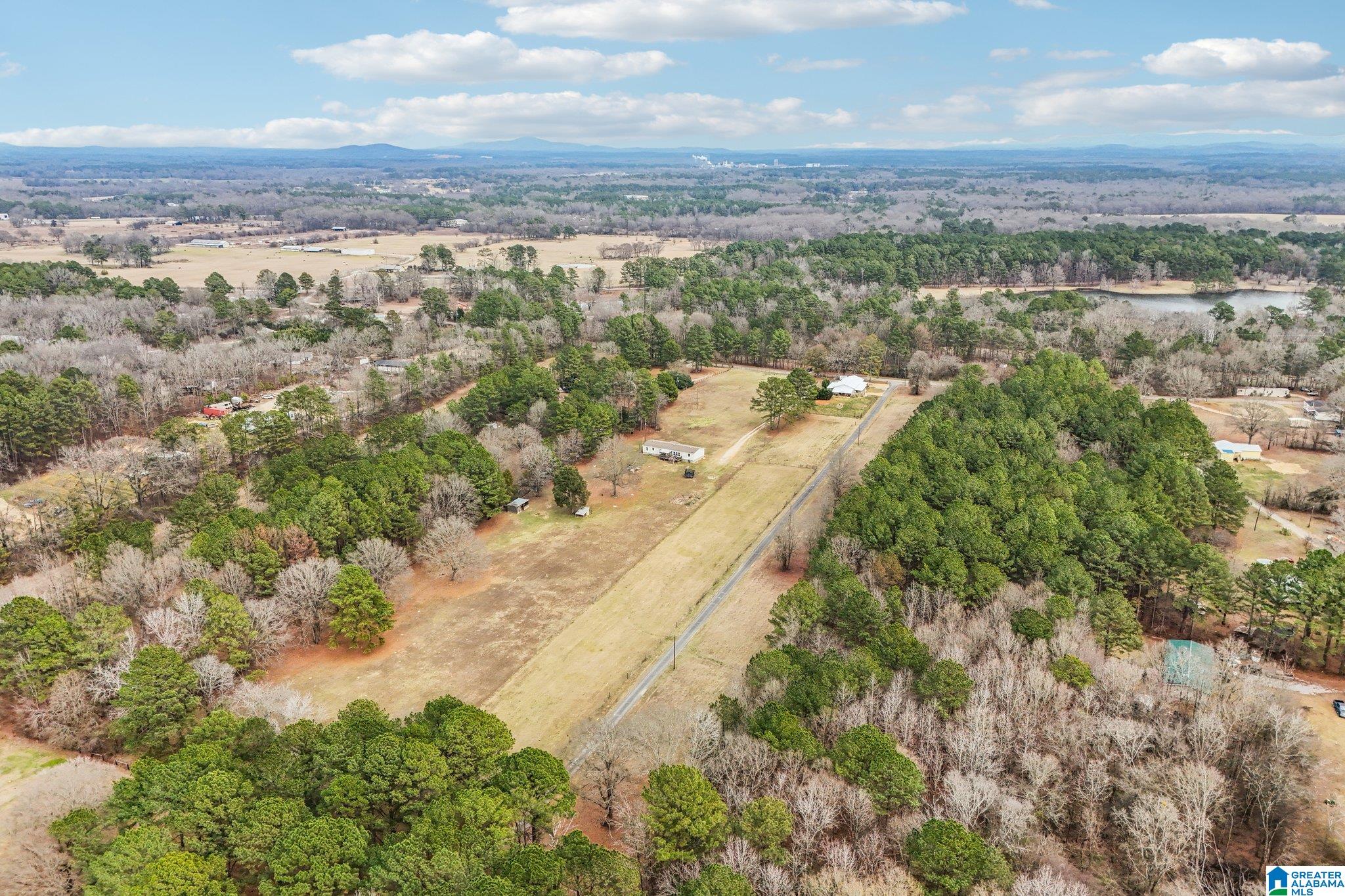 383 COUNTRY CHURCH ROAD