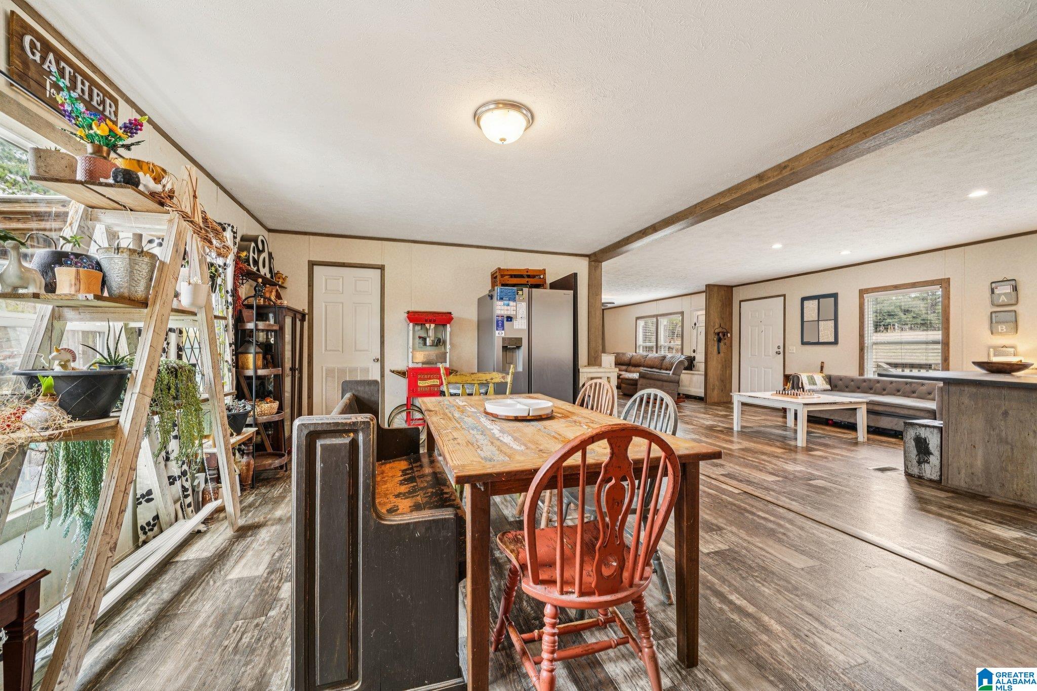383 COUNTRY CHURCH ROAD