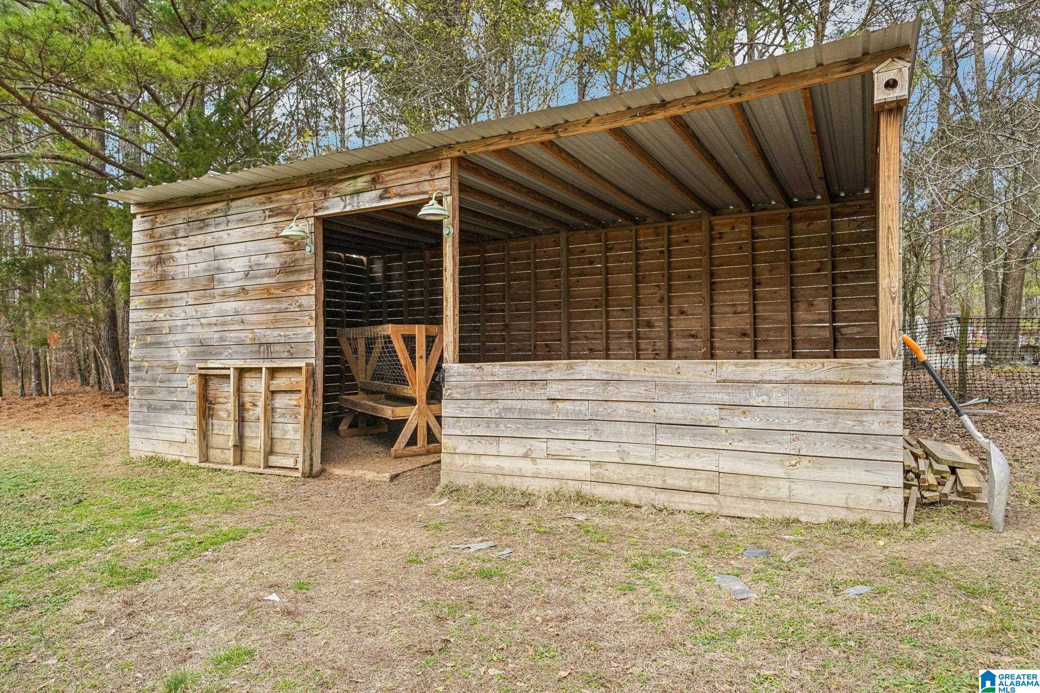 383 COUNTRY CHURCH ROAD