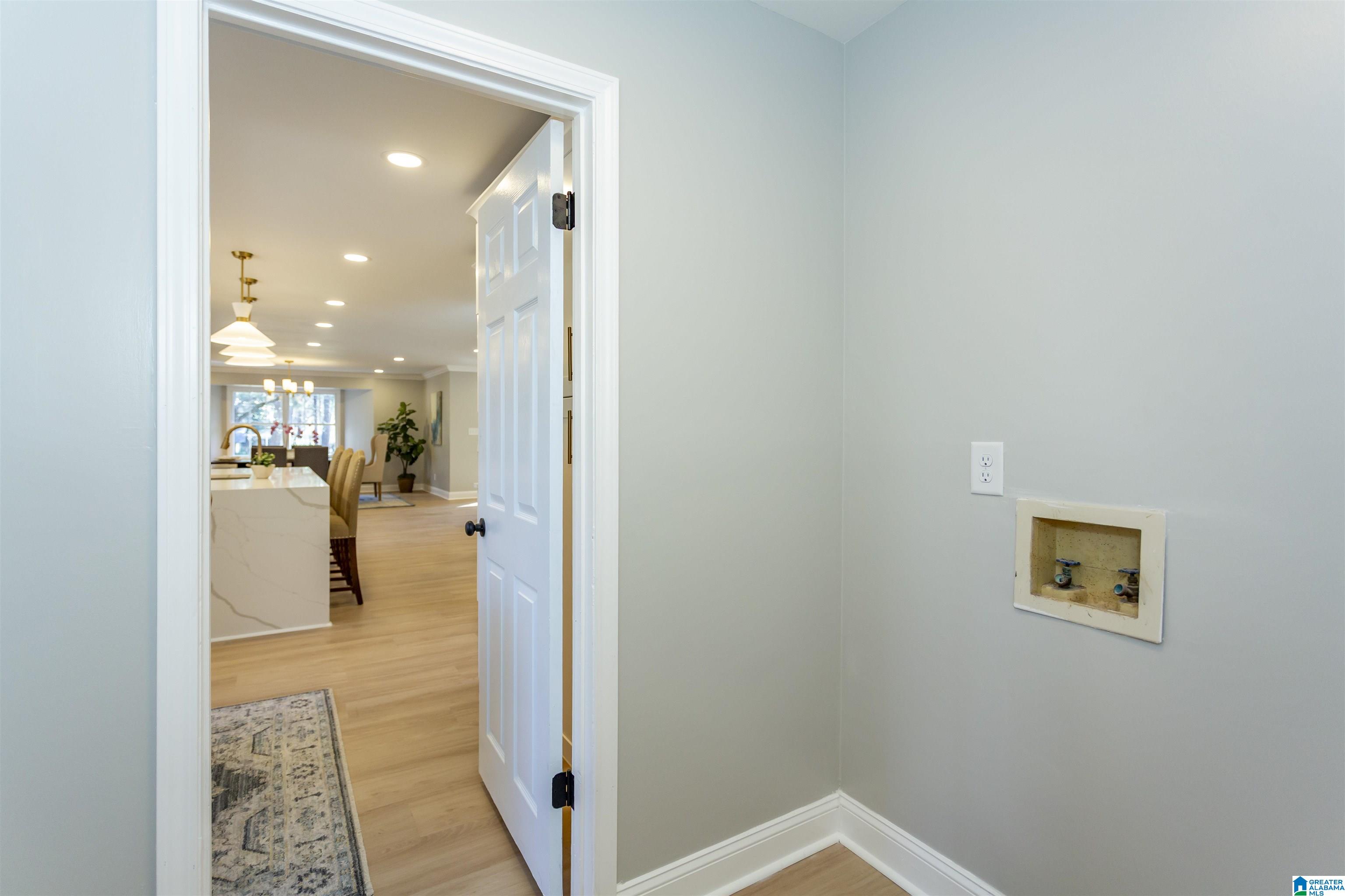 2885 WISTERIA DRIVE