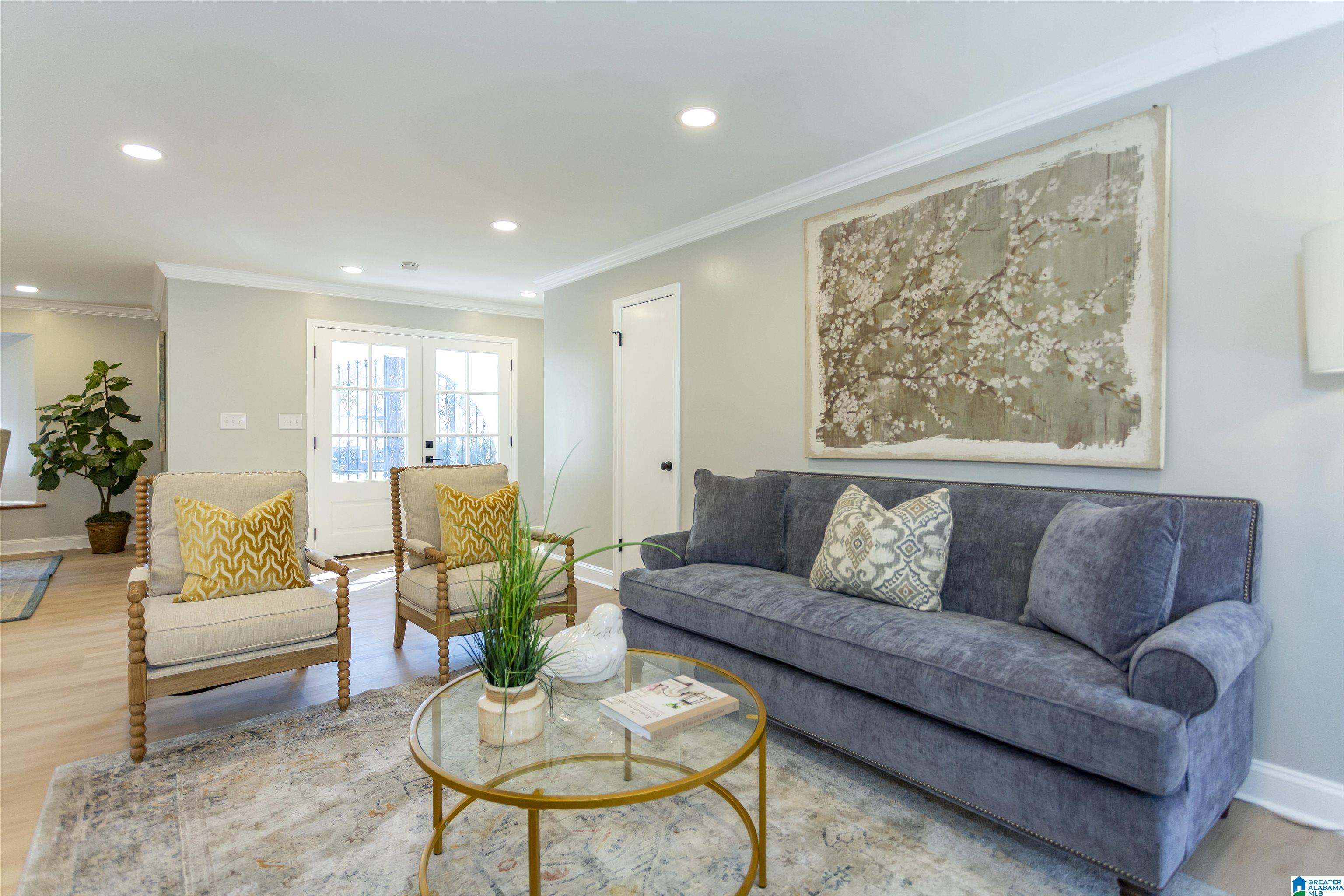 2885 WISTERIA DRIVE